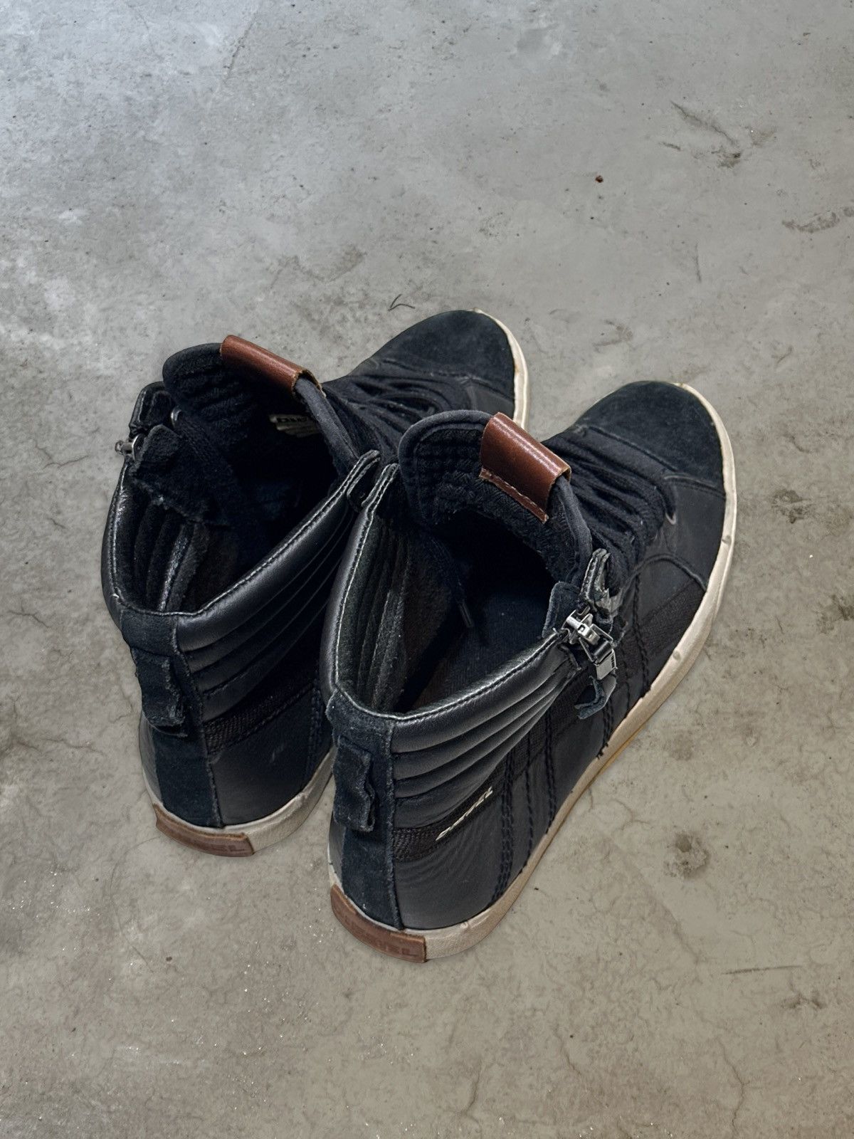 Diesel (FW15) D-STRING HI TOP Size US 9 / EU 42 - 9 Thumbnail