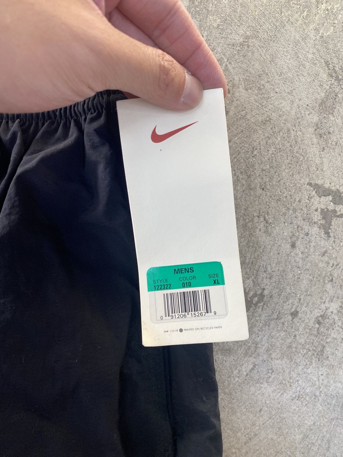 Nike Nike Vintage Black Shorts XL Size US 34 / EU 50 - 2 Thumbnail