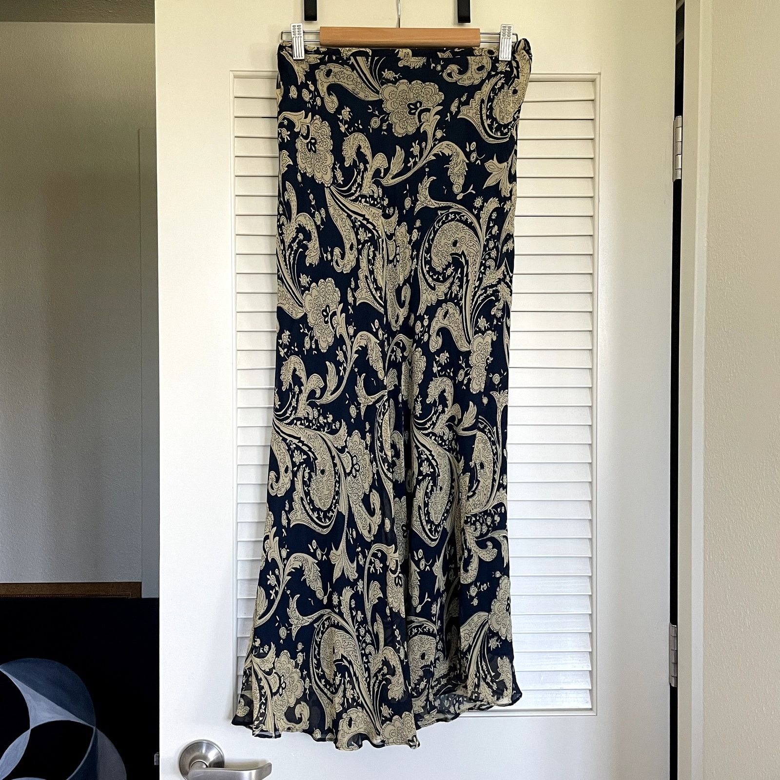 Other Vintage RJ Collection 100% Silk Paisley Lined Maxi Skirt Size 28" / US 6 / IT 42 - 3 Thumbnail