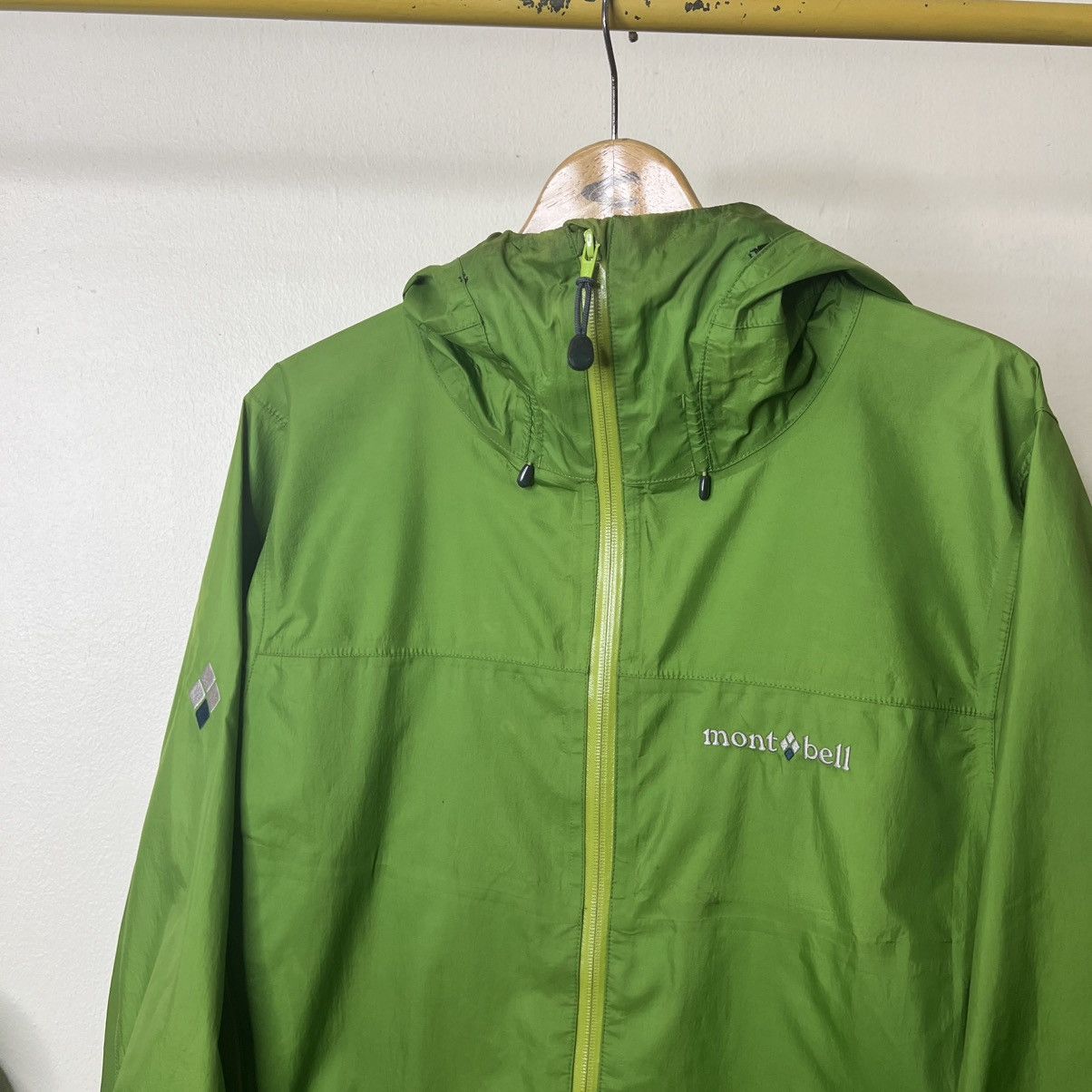 Montbell Montbell Outdoor Rain Hiker Waterproof Mountain Parka Jacket Size US L / EU 52-54 / 3 - 2 Thumbnail