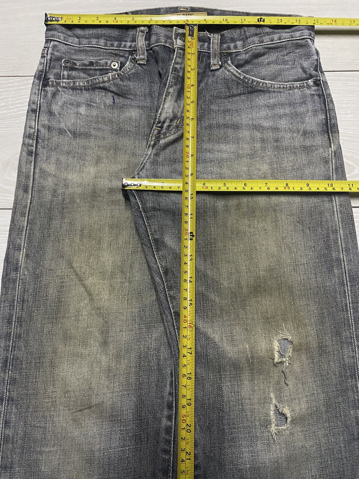 Undercover × Uniqlo Vintage Japanese Brand Uniqlo S002 Mud Wash Distressed Jeans Size US 29 - 13 Thumbnail