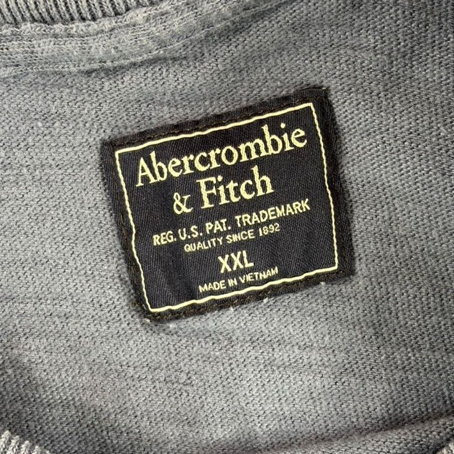 Abercrombie & Fitch VINTAGE Abercrombie & Fitch Embroidered Center Logo Sweatshirt Blue Slub Men 2XL Crew Size US XXL / EU 58 / 5 - 2 Thumbnail
