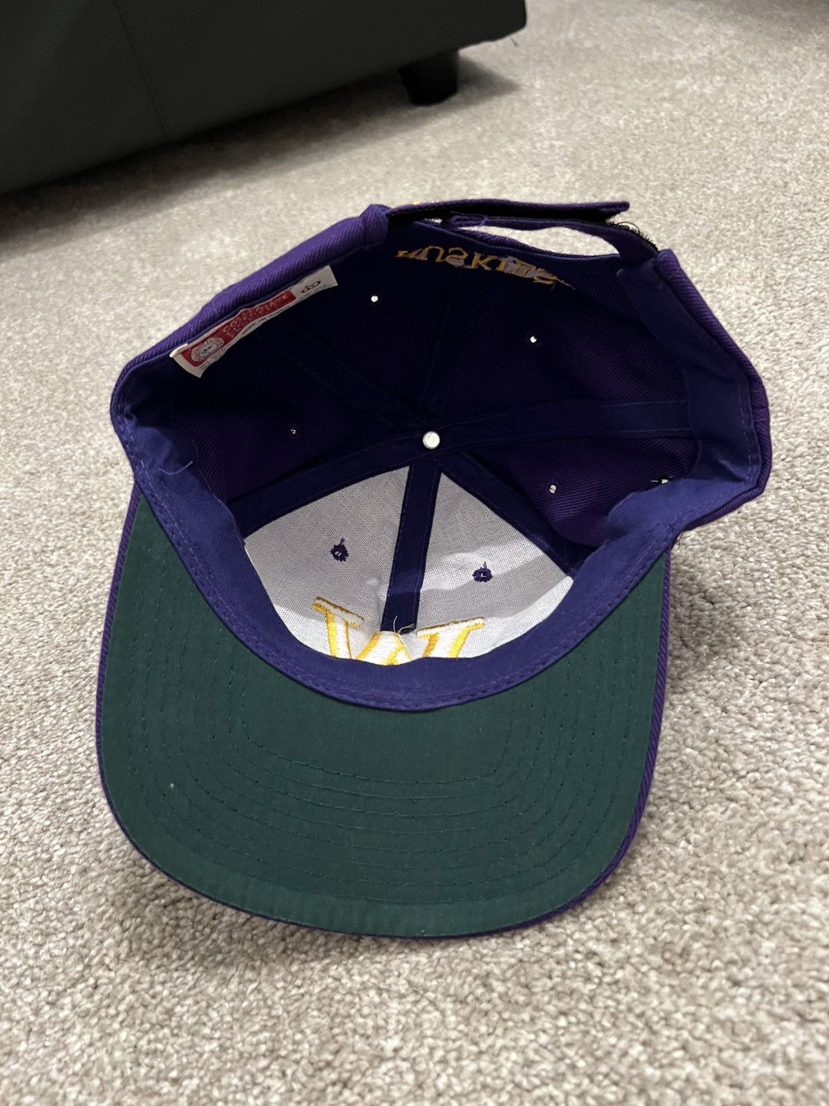 Other Washington Huskies Vintage Hat Size ONE SIZE - 3 Thumbnail