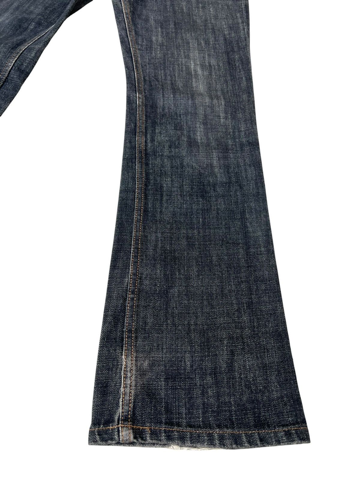 RIPVANWINKLE RIP VAN WINKLE Japan Fade Denim Flare Jeans Size US 29 - 10 Thumbnail