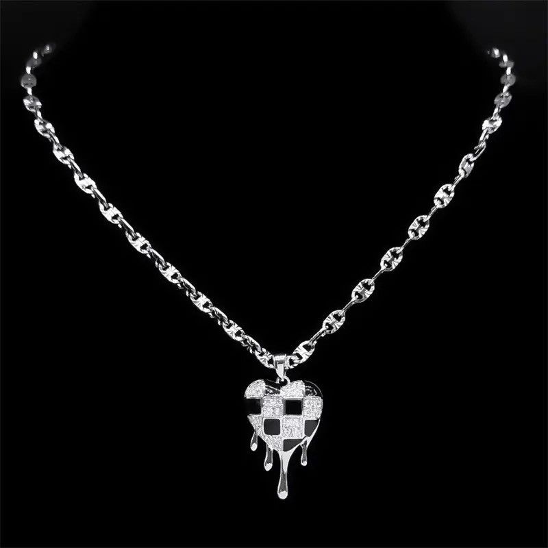 Jewelry Heart Checkerboard Pendant Necklace Size ONE SIZE - 2 Thumbnail