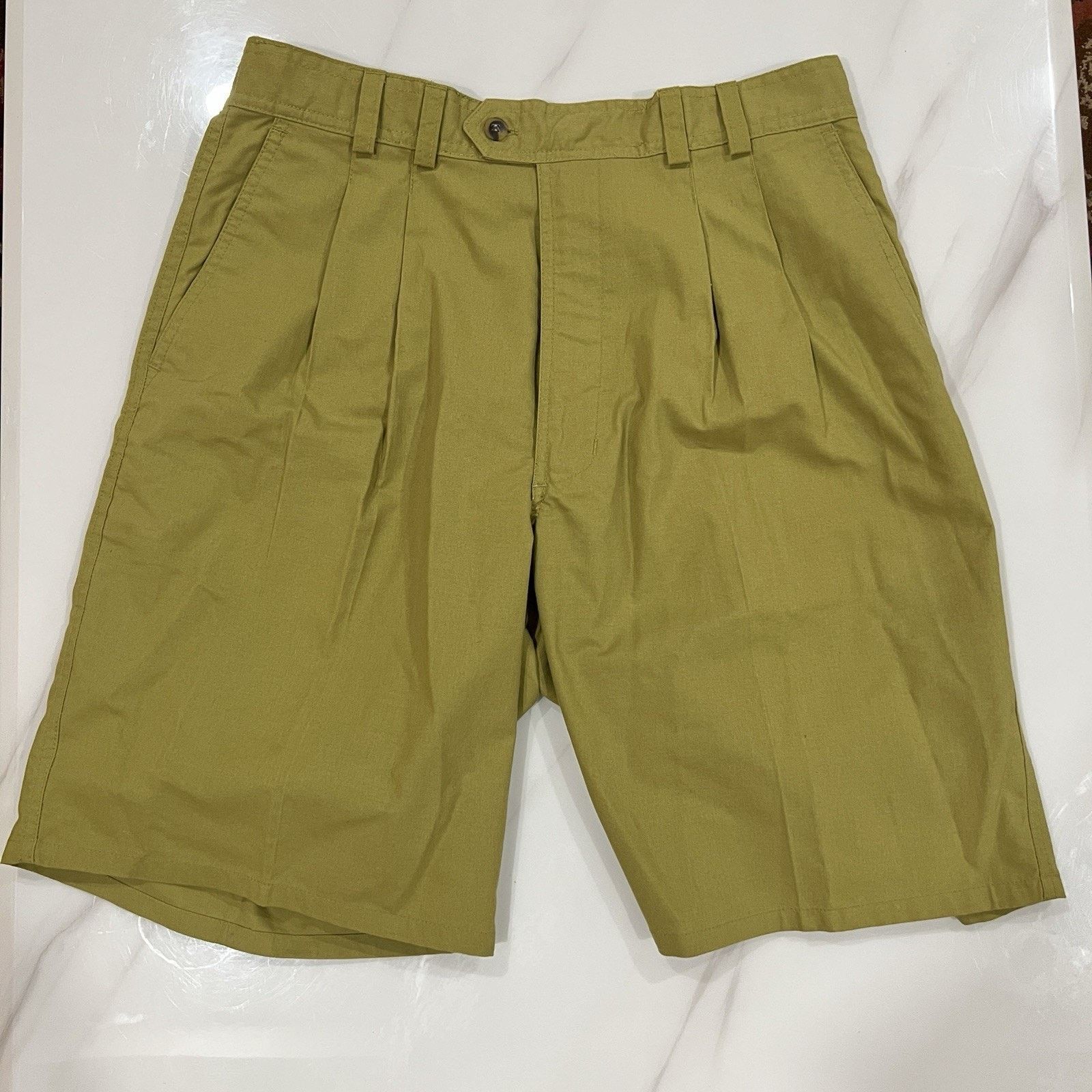 Bugle Boy Bugle Boy Original Shorts 32 Men's VTG Olive Green Pleated Size US 32 / EU 48 - 1 Thumbnail