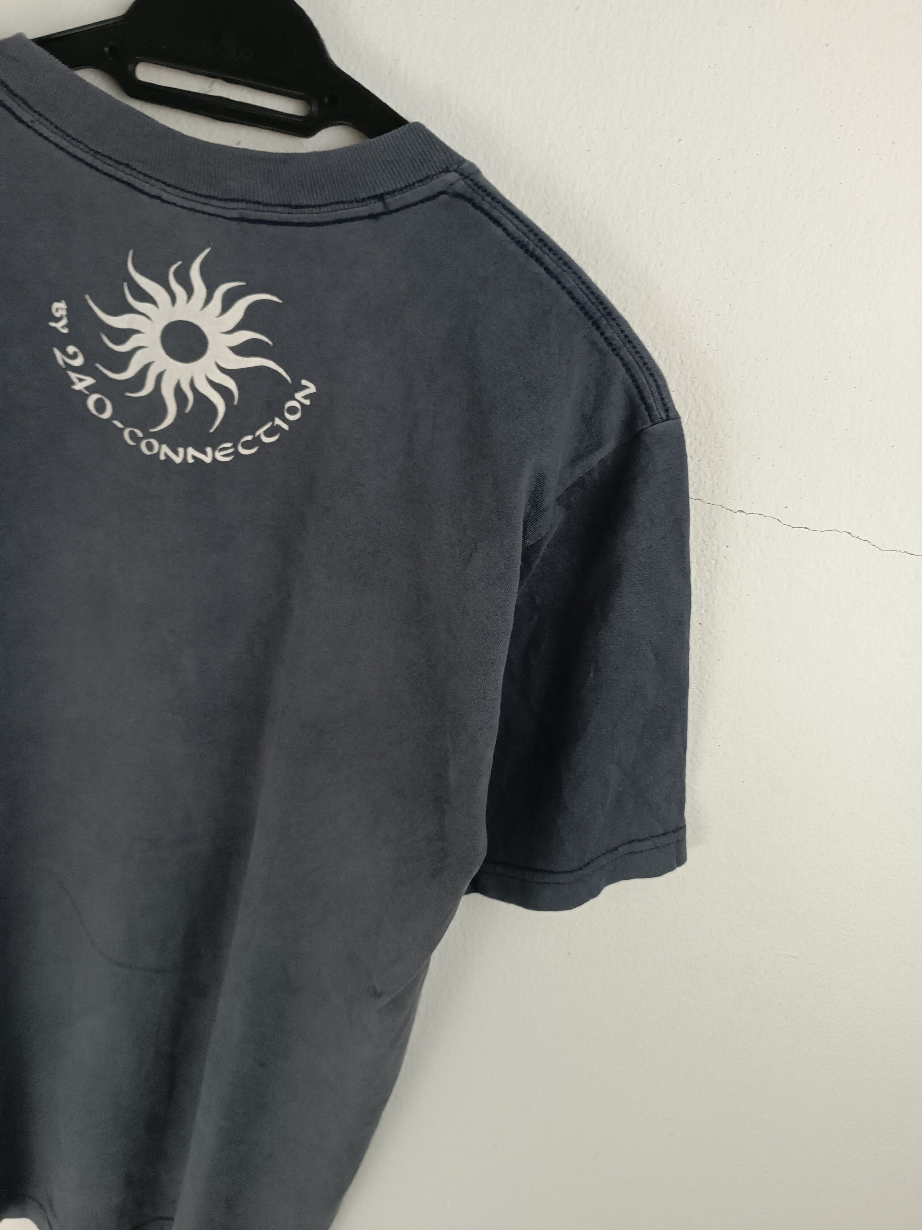 Vintage THRASH FADED VINTAGE JAPANESE SUKAJAN KOI punk grunge y2k Size US M / EU 48-50 / 2 - 14 Thumbnail