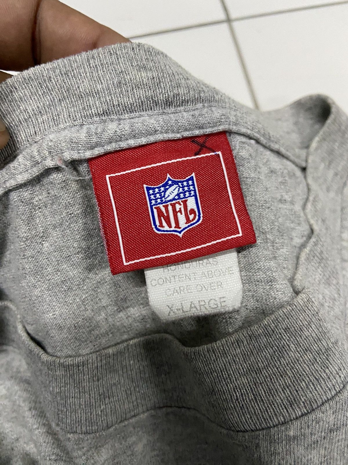 NFL VINTAGE NFL SUPERBOWL CHAMPIONS 2003 TEE SHIRT Size US XL / EU 56 / 4 - 6 Thumbnail