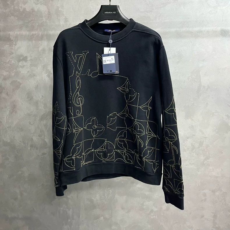 Louis Vuitton Louis Vuitton Black Logo printed pullover sweatshirt Size US XL / EU 56 / 4 - 1 Thumbnail