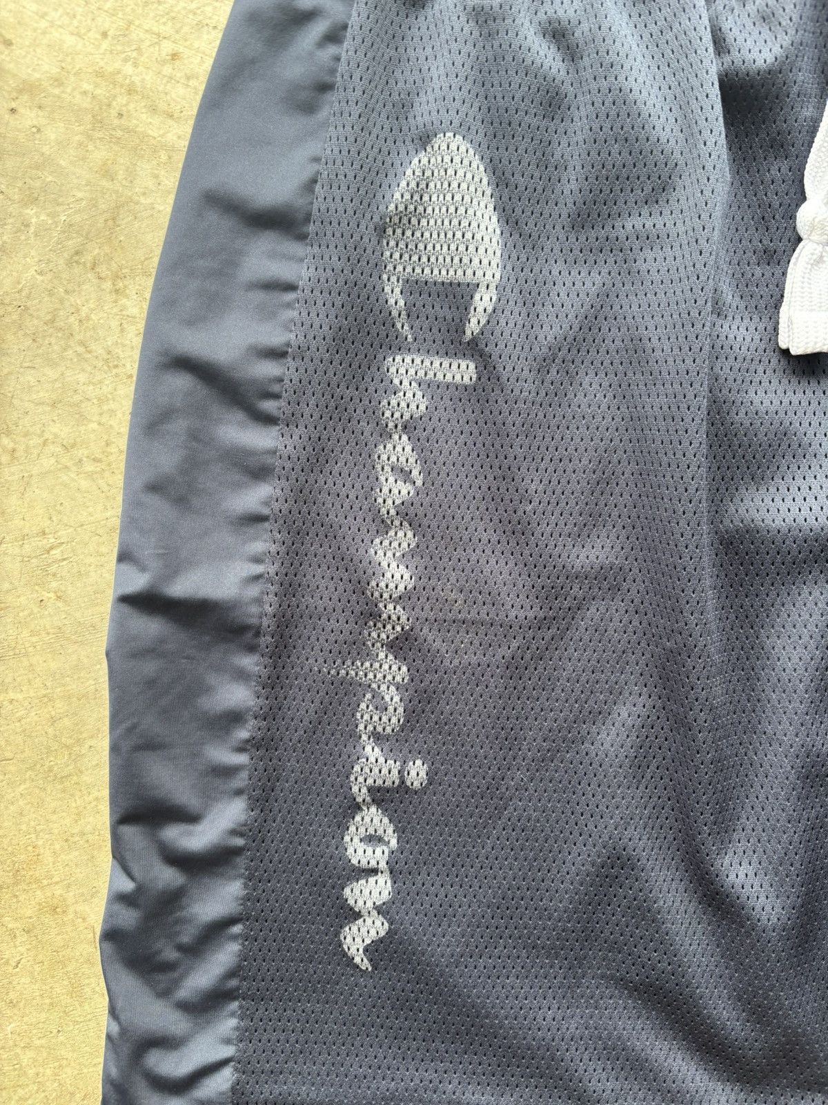 Champion Champion short Size US 32 / EU 48 - 7 Thumbnail