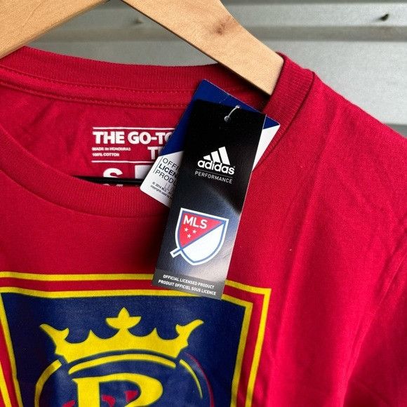 Adidas NWT ADIDAS REAL SALT LAKE VICTORY RED GO TO TEE SZ SMALL S Size US S / EU 44-46 / 1 - 3 Thumbnail