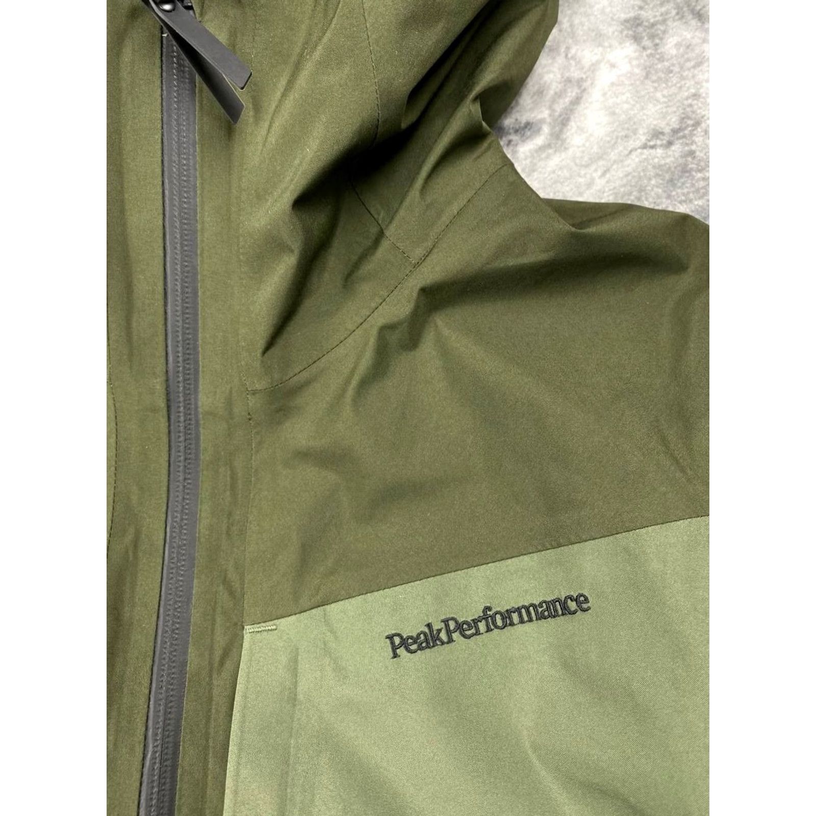Peak Performance Peak Performance Jacket Women Size S Green Gore-Tex Windbreaker Spring Winter Size S / US 4 / IT 40 - 3 Thumbnail