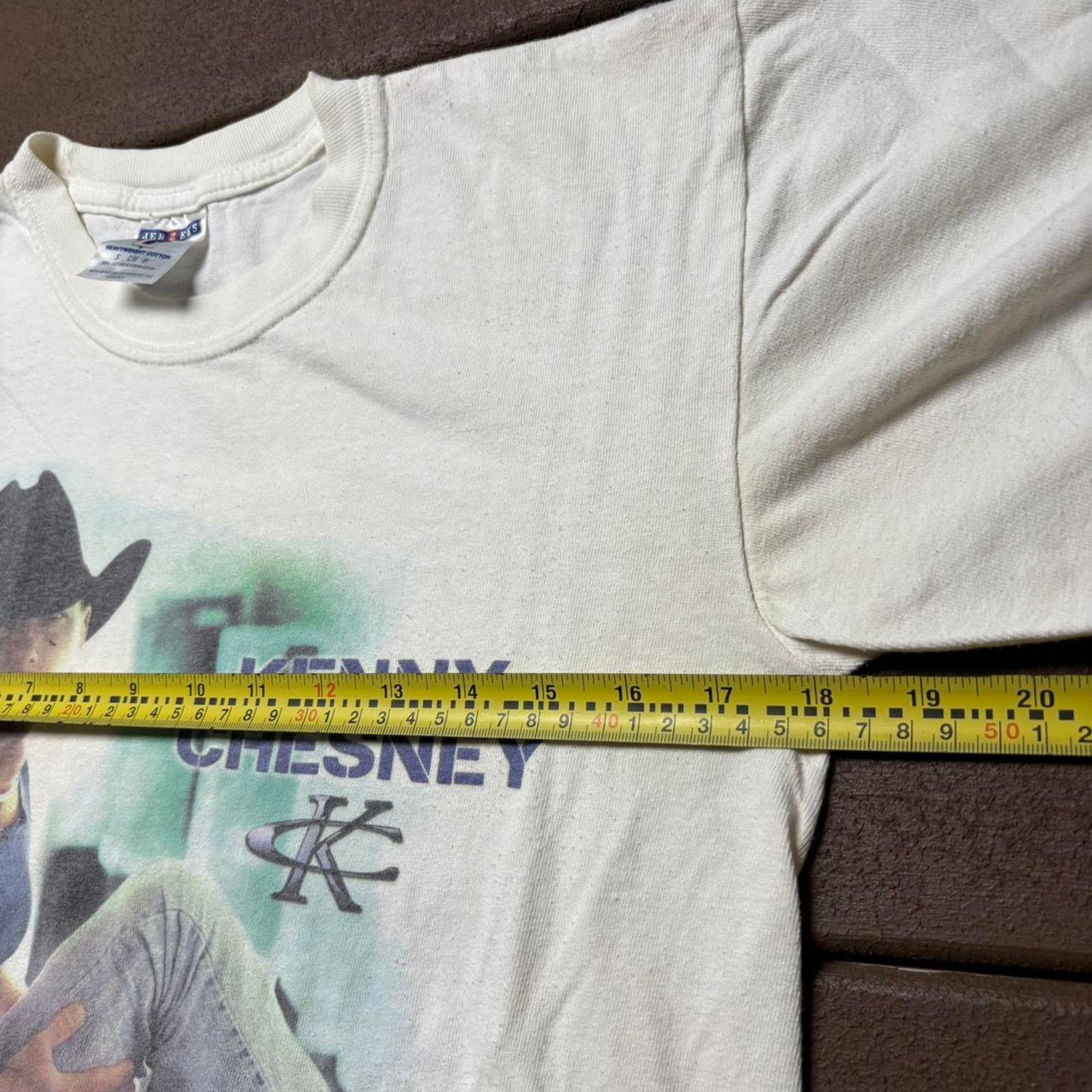 Jerzees White 2003 Kenny Chesney Country Shirt Size US S / EU 44-46 / 1 - 4 Thumbnail