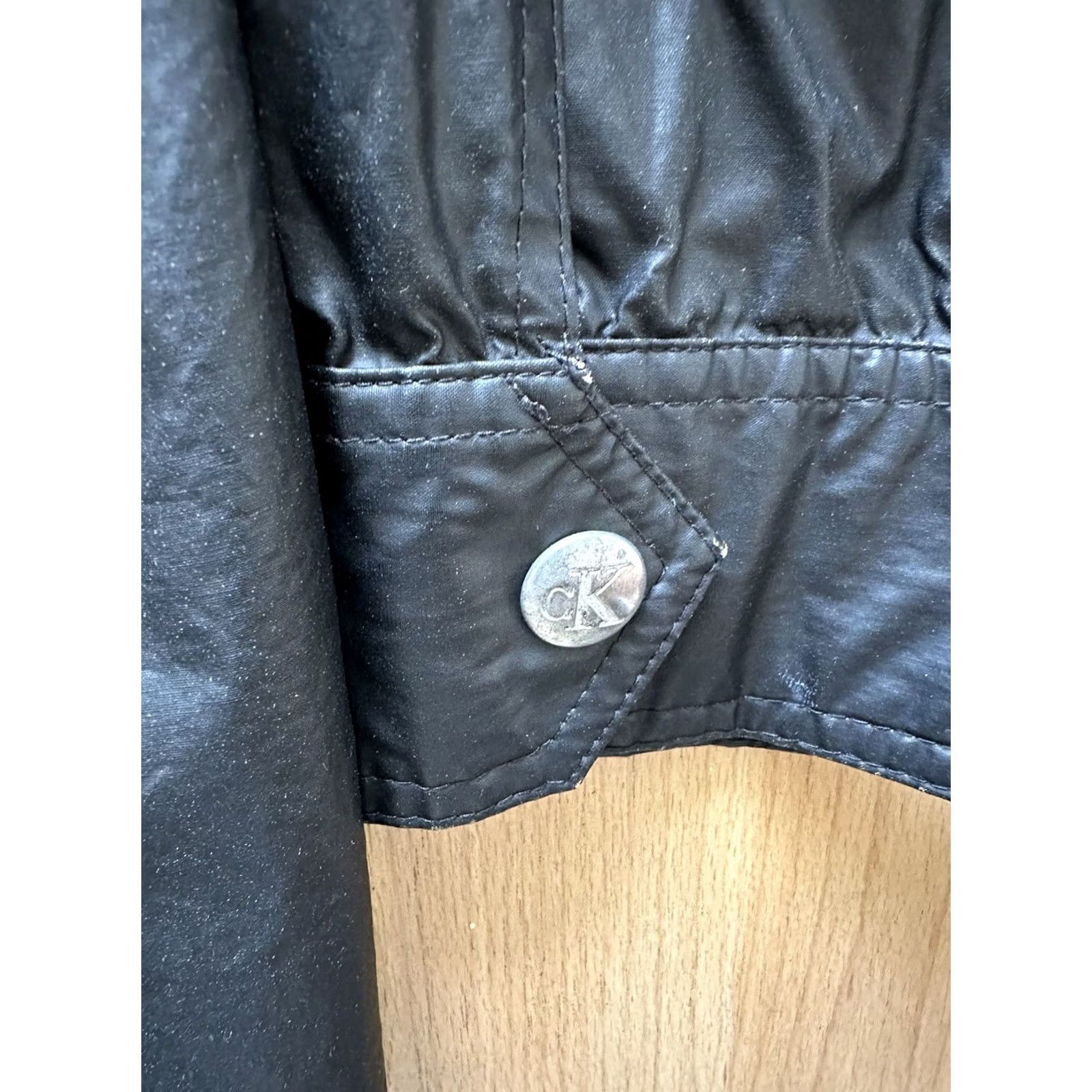 Calvin Klein VINTAGE CALVIN KLEIN JEANS Jacket Men’s Small Black 90s Windbreaker CK Rain Coat Size US 29 - 4 Thumbnail