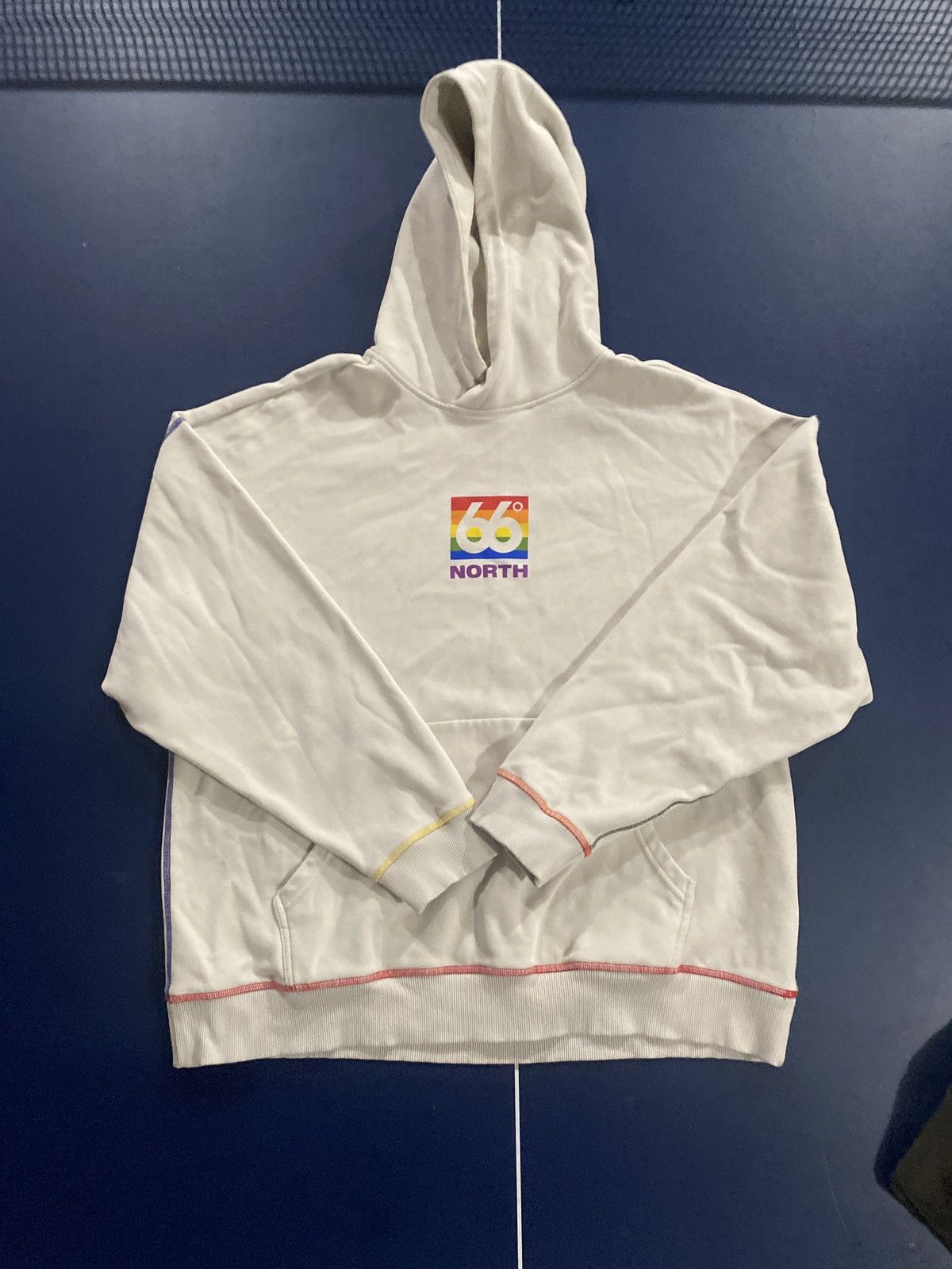 66 North 66 degrees north hoodie Pride collection Size US L / EU 52-54 / 3 - 1 Thumbnail