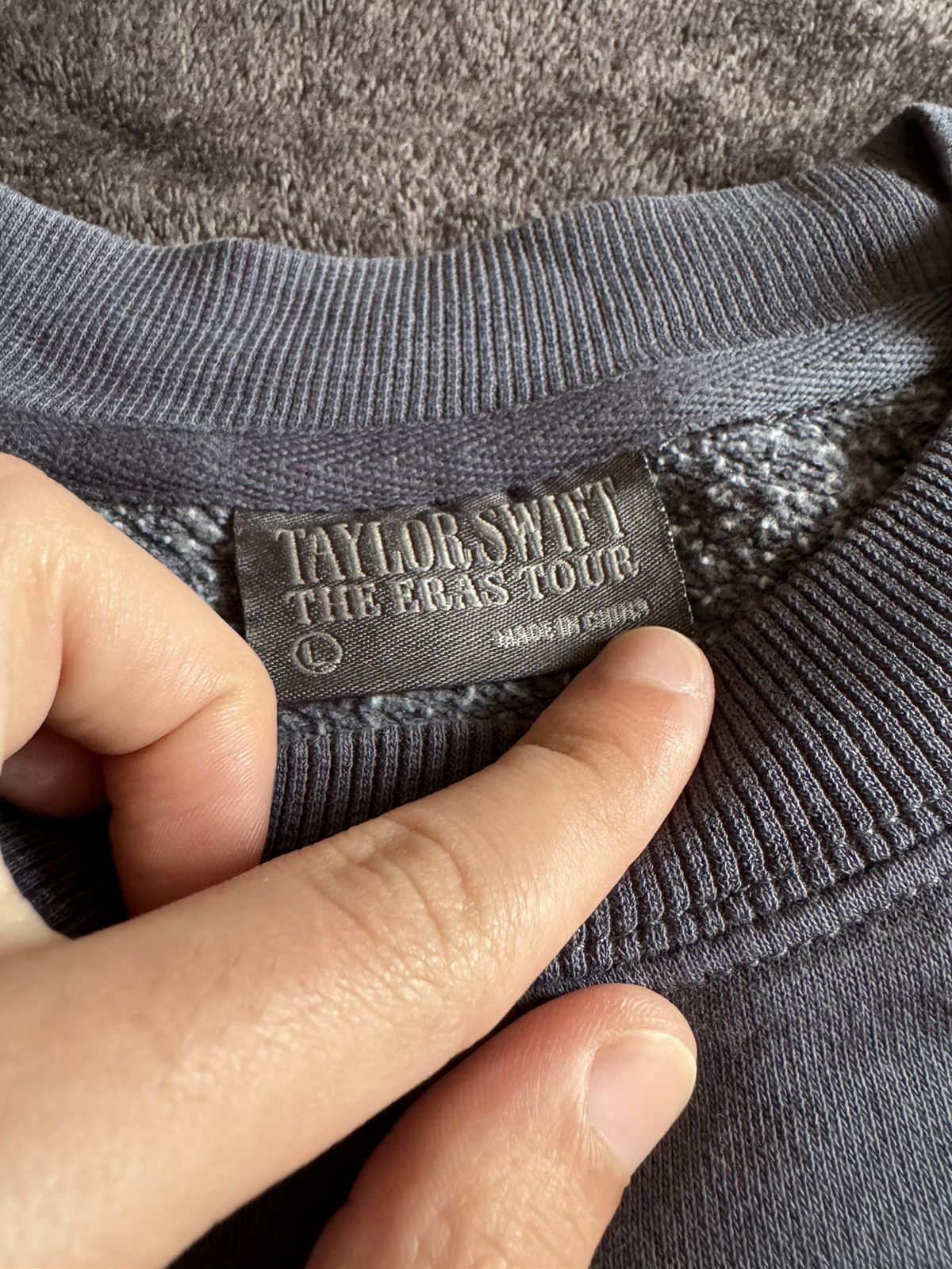 Band Tees Tailor Swift Merch Sweatshirt 2023 The Ears Tour Size US L / EU 52-54 / 3 - 4 Thumbnail