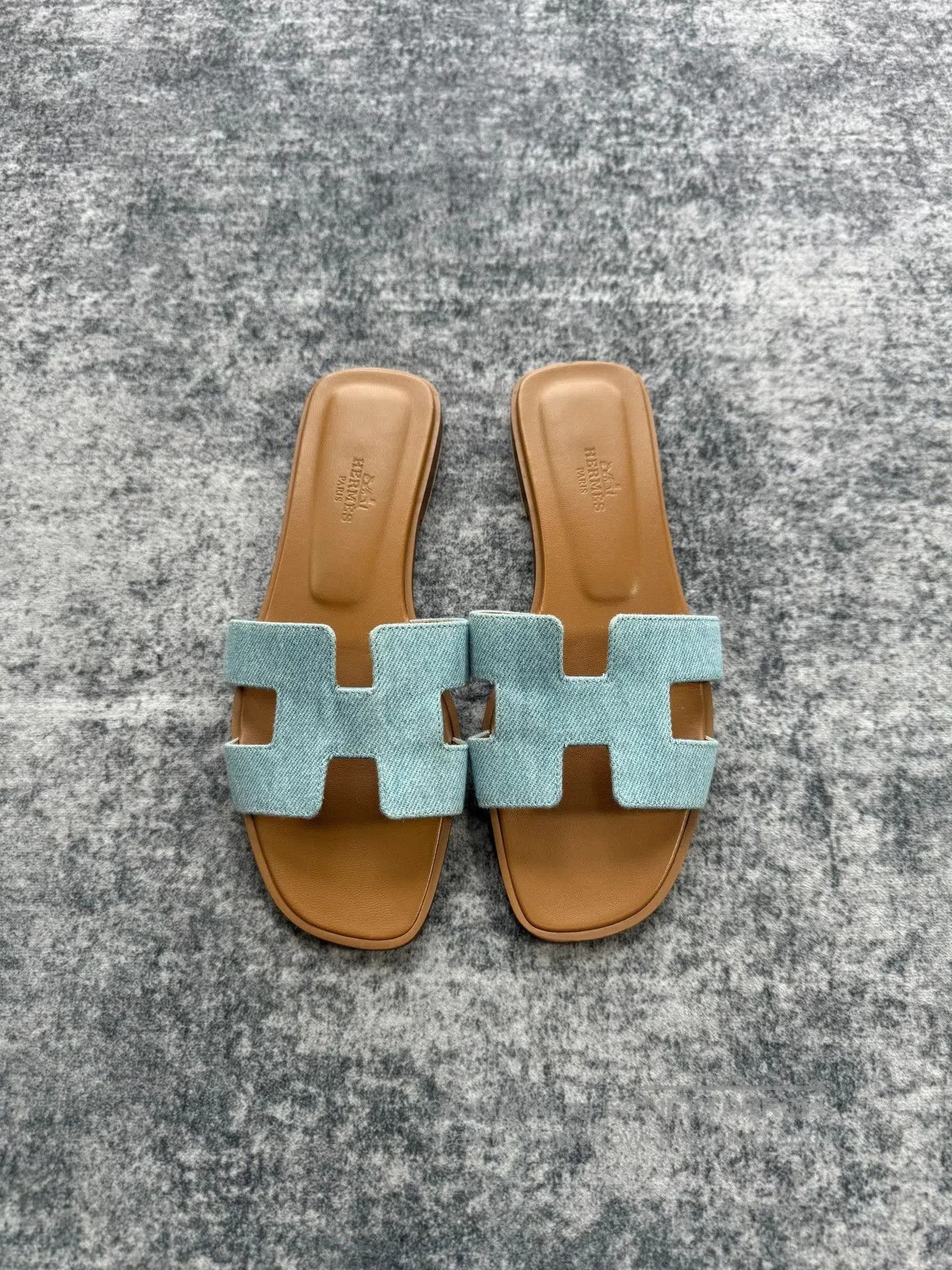 Other Hermes Denim Blue H Slippers. Size US 6 / IT 36 - 1 Thumbnail