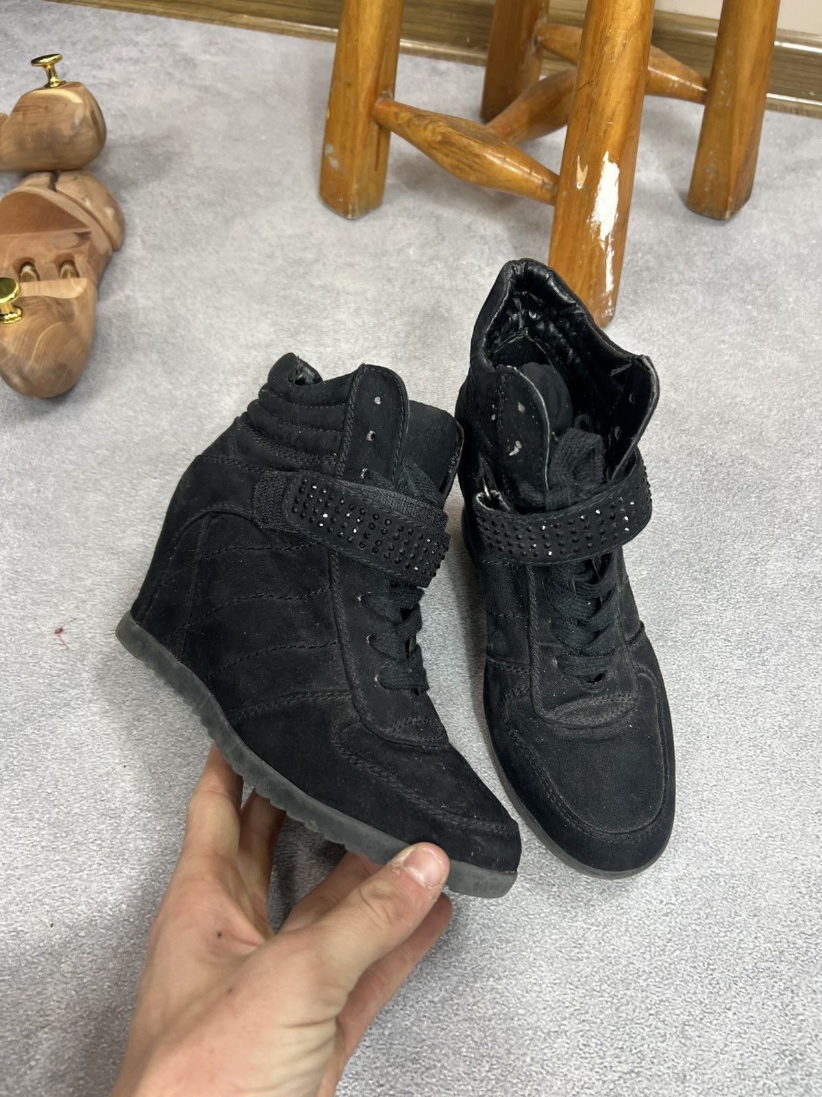 Japanese Brand Y2k suede japanese heel Isabel Marant style if six was nine Size US 7 / IT 37 - 4 Thumbnail
