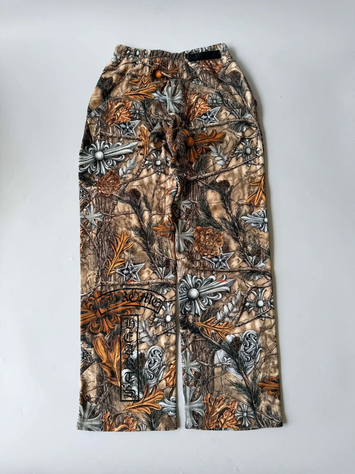 Chrome Hearts × NOCTA × Nike Chrome Hearts Friends&Family Nocta CrossPatchWork Sweatpants Size US 30 / EU 46 - 2 Thumbnail