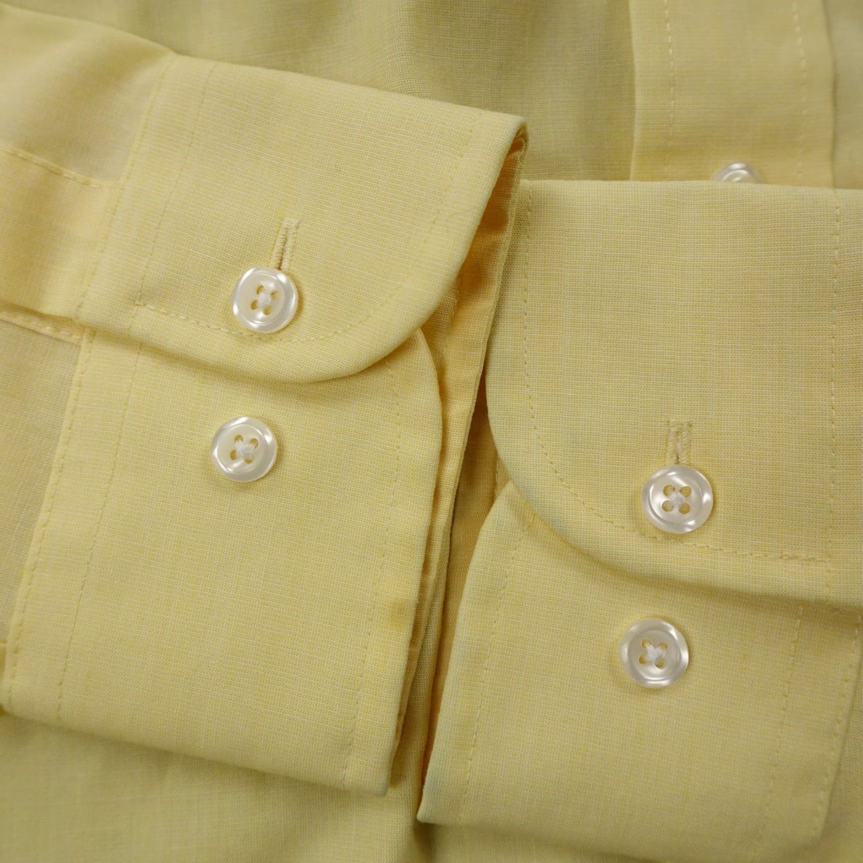 Stafford VTG Stafford Dress Shirt Mens 16 32/33 L Yellow Long Sleeve Button Up Wrinkle Free Size US L / EU 52-54 / 3 - 5 Thumbnail
