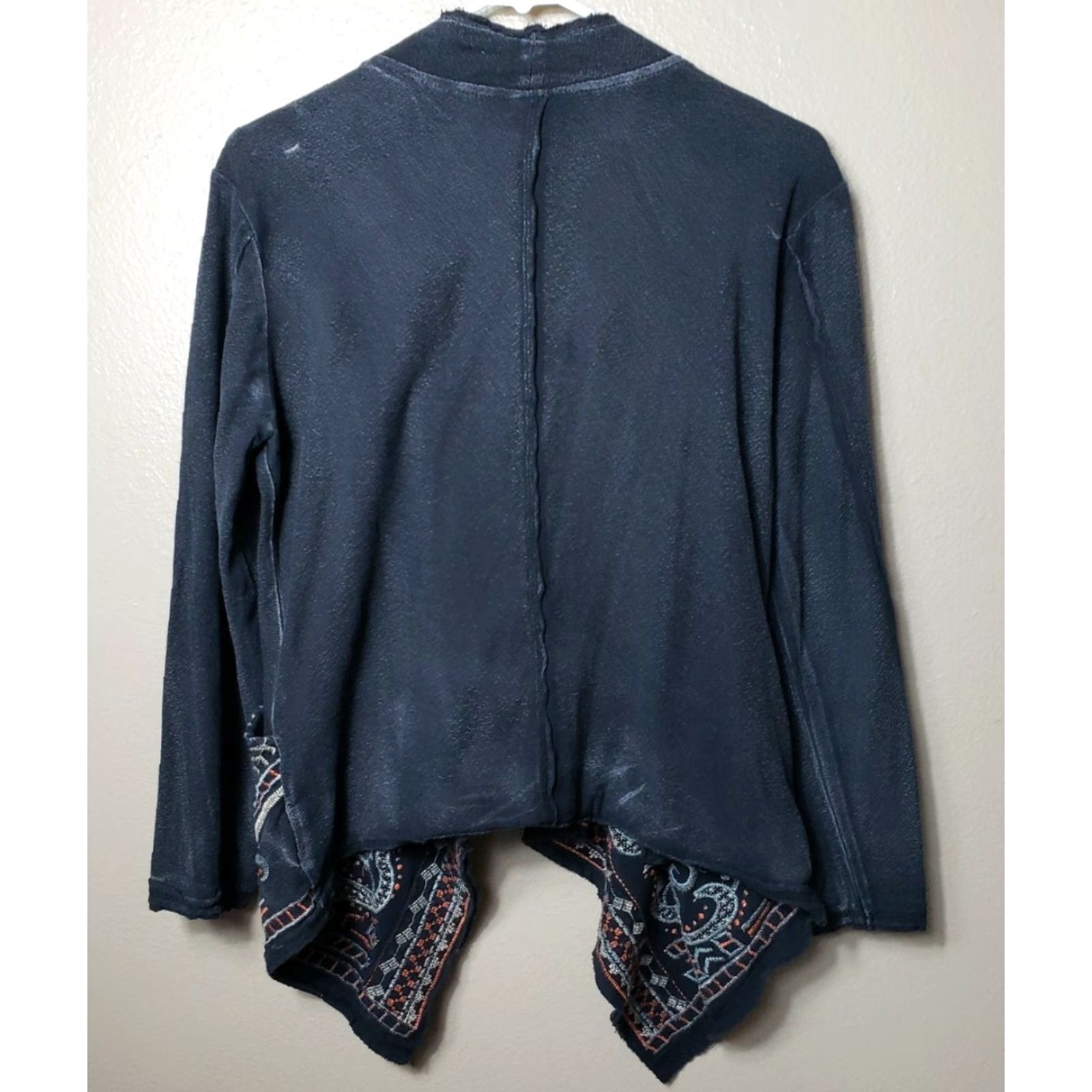 Vintage MONORENO Embroidered Acid Wash Knit Open Jacket Womens M Black Pockets Bohemian Artsy 90s Style Jacket Mens Womens Girls (adjusted to fit rules) Size M / US 6-8 / IT 42-44 - 7 Thumbnail