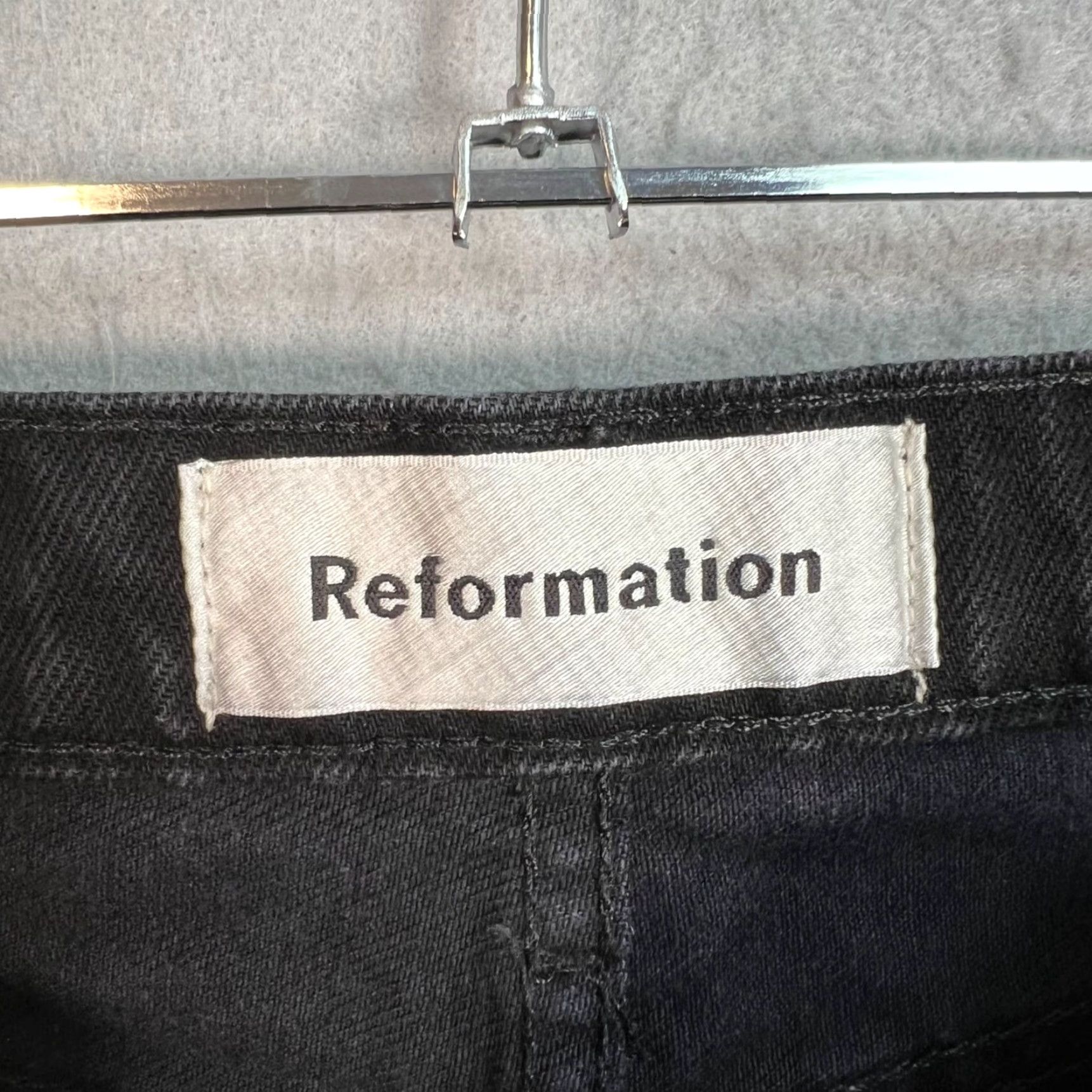 Reformation Reformation Jordy Kick Flare Jeans Black Size 24 Cotton Blend Denim Womens Size 42" / US 20 - 4 Thumbnail