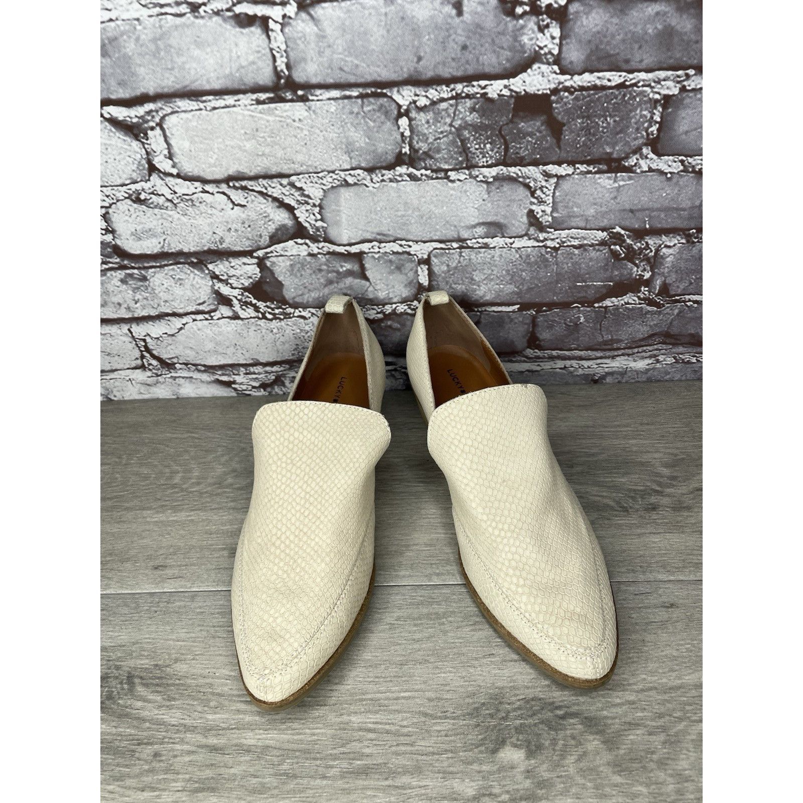 Lucky Brand Lucky Brand Mahzan Ivory Leather Lizard Print Loafer Heel Sh Size US 9.5 / IT 39.5 - 18 Thumbnail