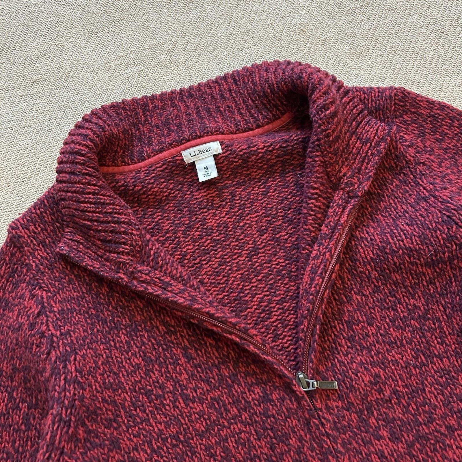 L.L. Bean Lambs Wool Knit Full Zip Kangaroo Pocket Speckled Sweater Size M / US 6-8 / IT 42-44 - 2 Thumbnail