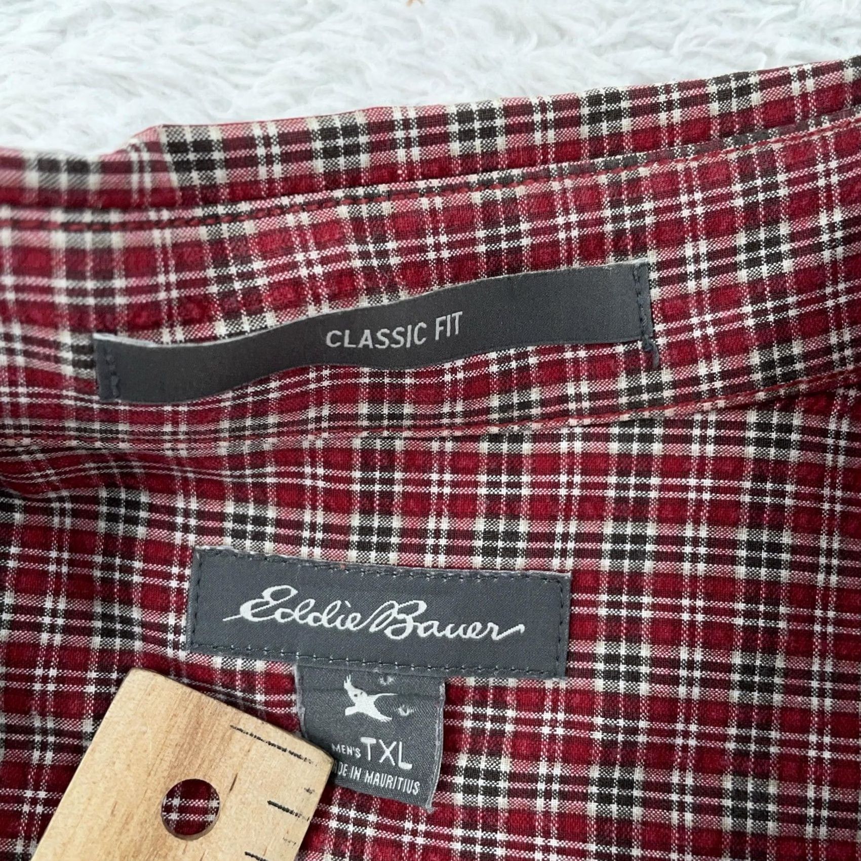 Eddie Bauer Eddie Bauer Shirt Mens XL Tall Red Black Plaid Classic Fit Short Sleeve Pocket Button-Up Size US XL / EU 56 / 4 - 7 Thumbnail