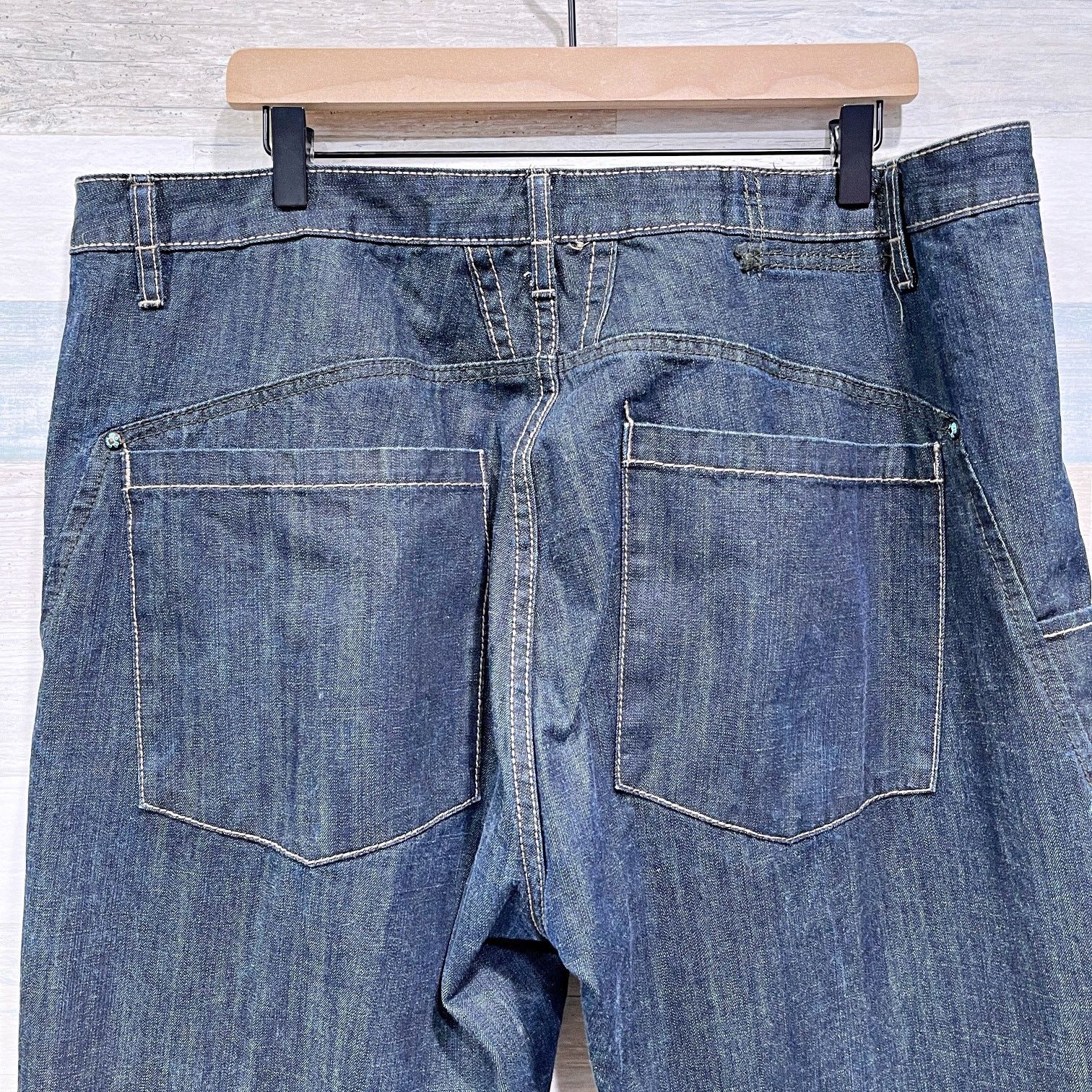 Marithe + Francois Girbaud Marithe Francois Girbaud Dark Straight Jeans Y2K 42x33 Size US 42 / EU 58 - 5 Thumbnail