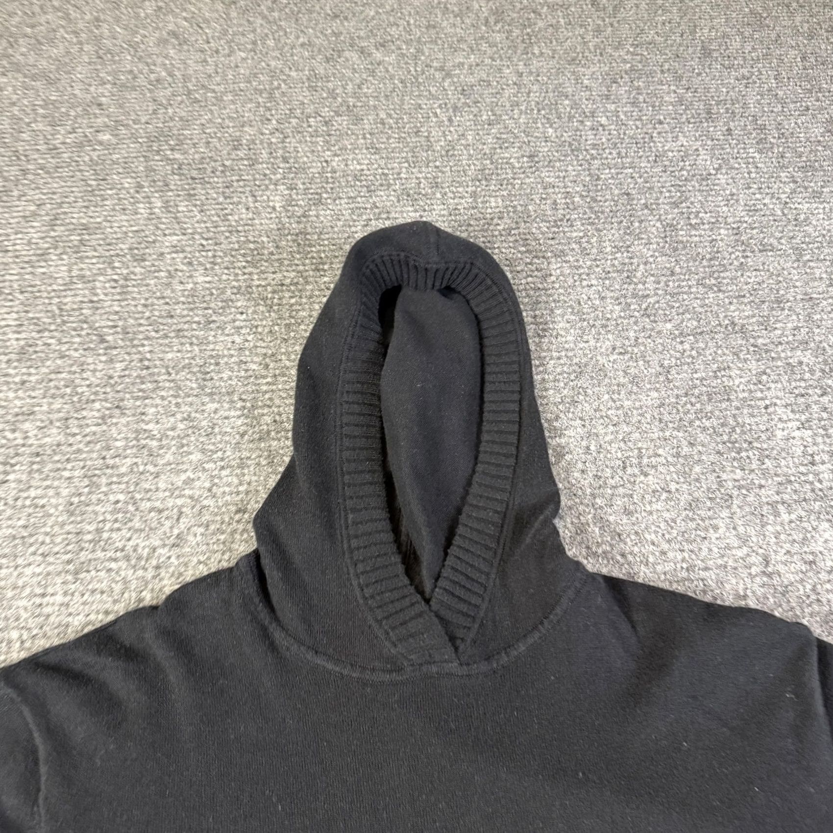 Vuori VUORI Mens Hoodie Knit Pullover Hooded V-Neck Black Sweatshirt Ribbed Durable Lightweight Fluent Size US L / EU 52-54 / 3 - 3 Thumbnail
