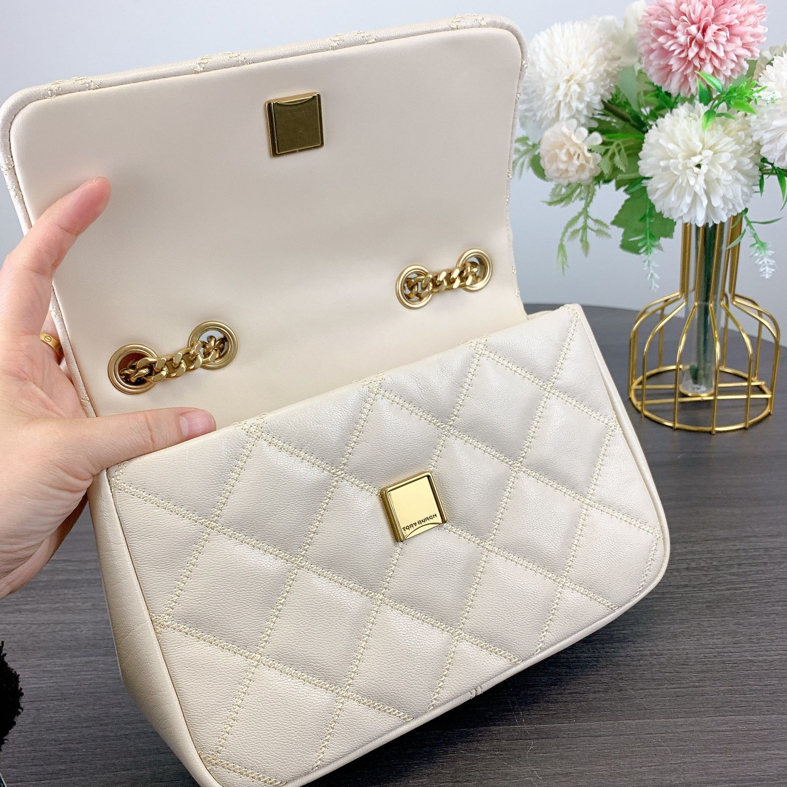 Tory Burch Tory Burch 148243 Willa small shoulder bag IN BRIE Size ONE SIZE - 7 Thumbnail