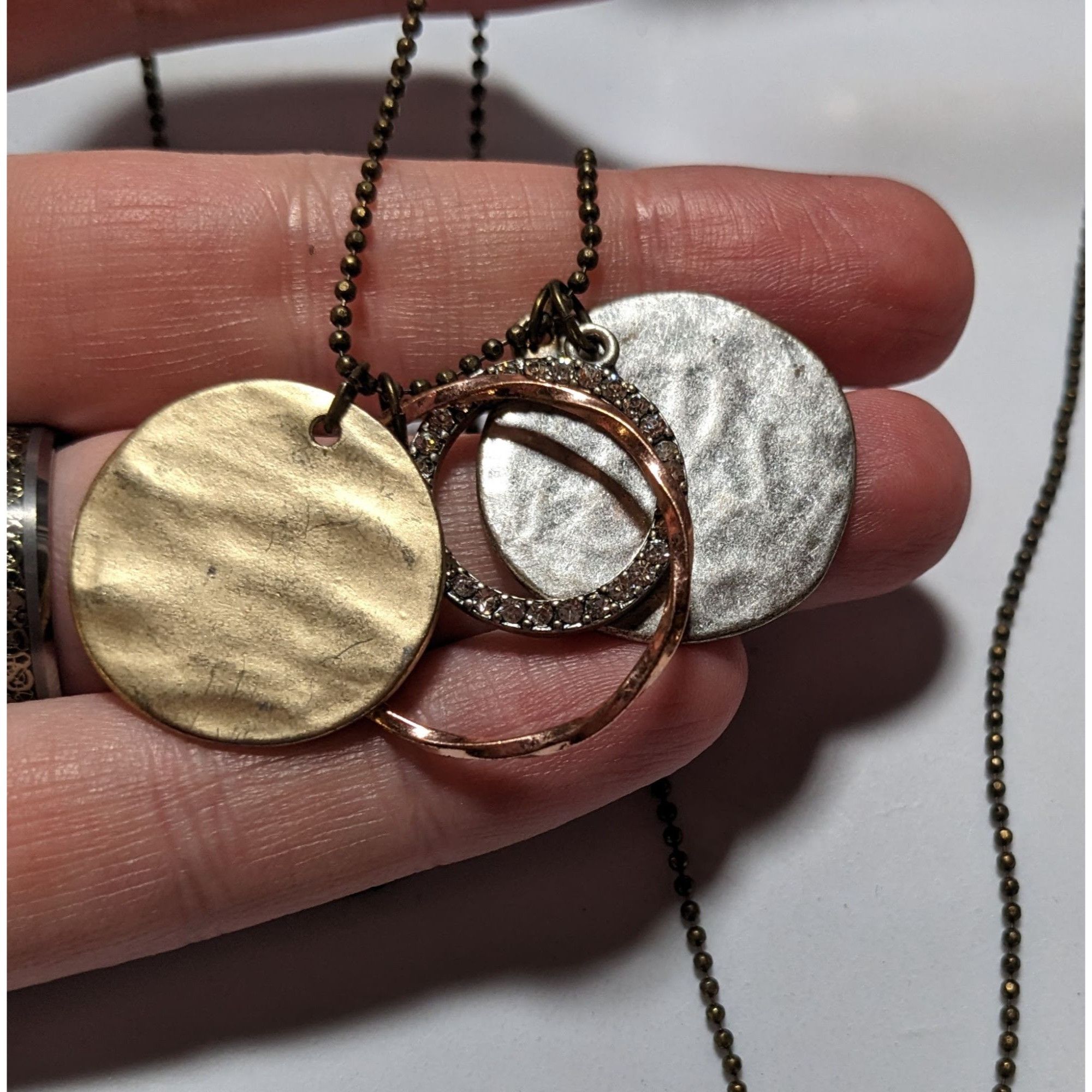 American Eagle Outfitters AEO Metallic Hammered Disc Necklace Size ONE SIZE - 6 Thumbnail