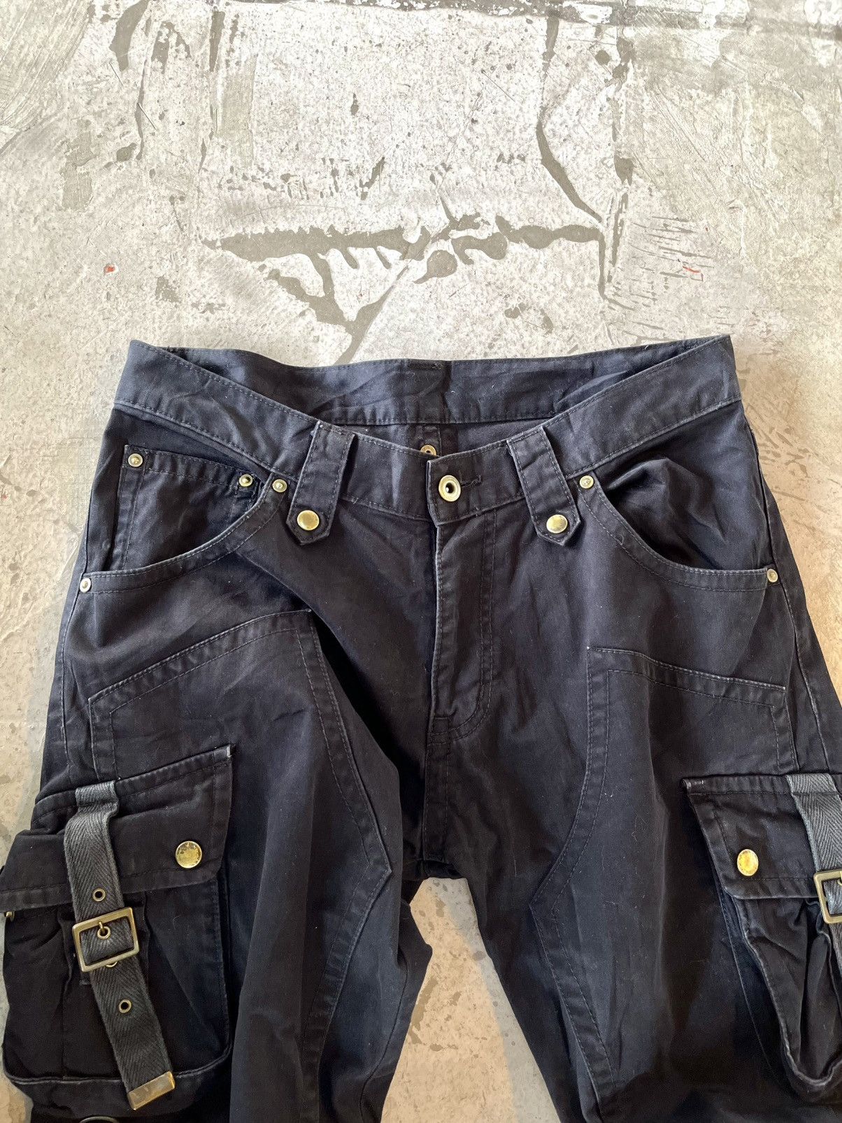 Tete Homme Tete Homme black cargo flare leg pants style LGB Size US 32 / EU 48 - 4 Thumbnail