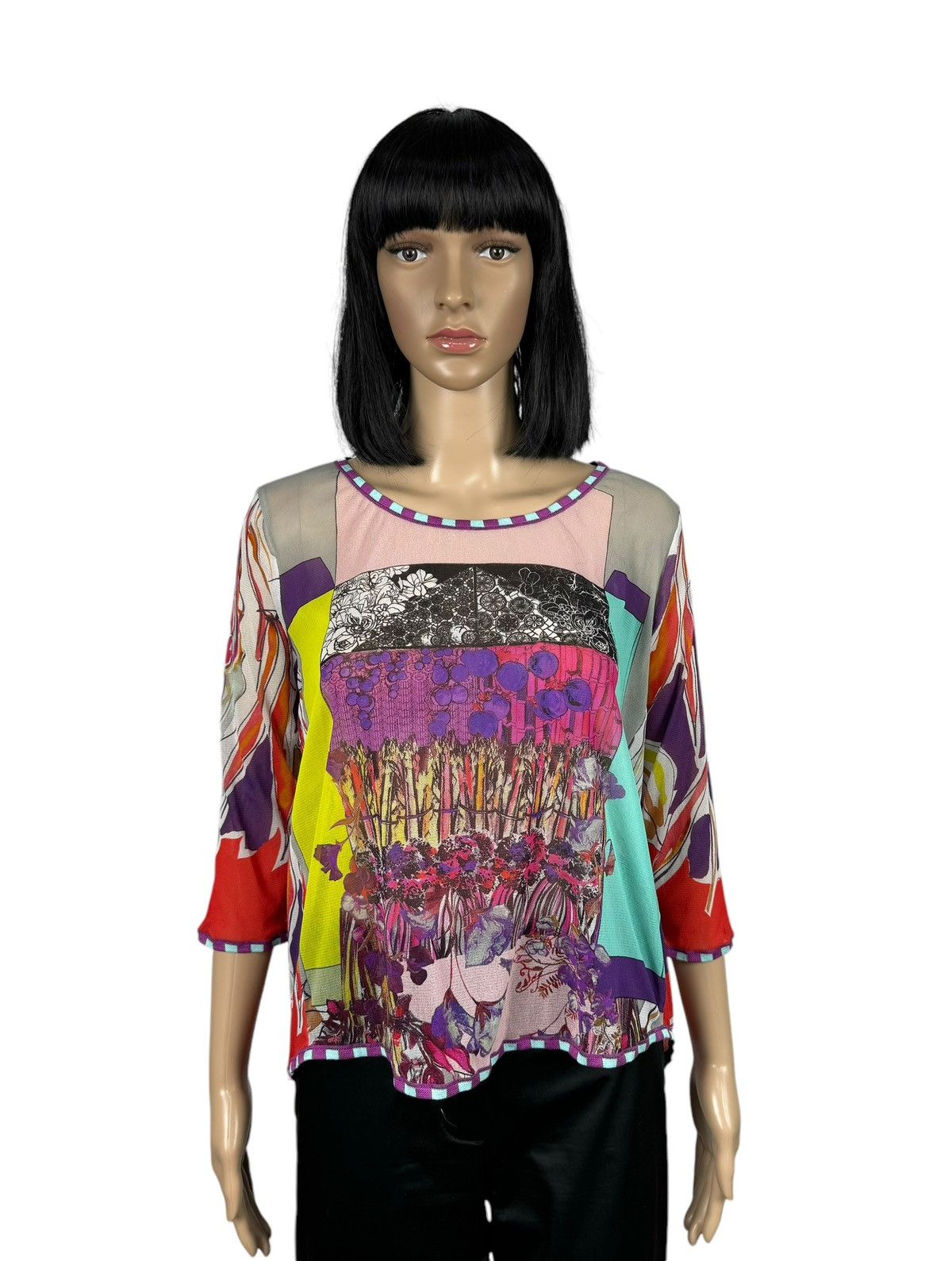 Designer Save The Queen Printed Nylon Blouse Mesh Trim size S Size S / US 4 / IT 40 - 1 Thumbnail