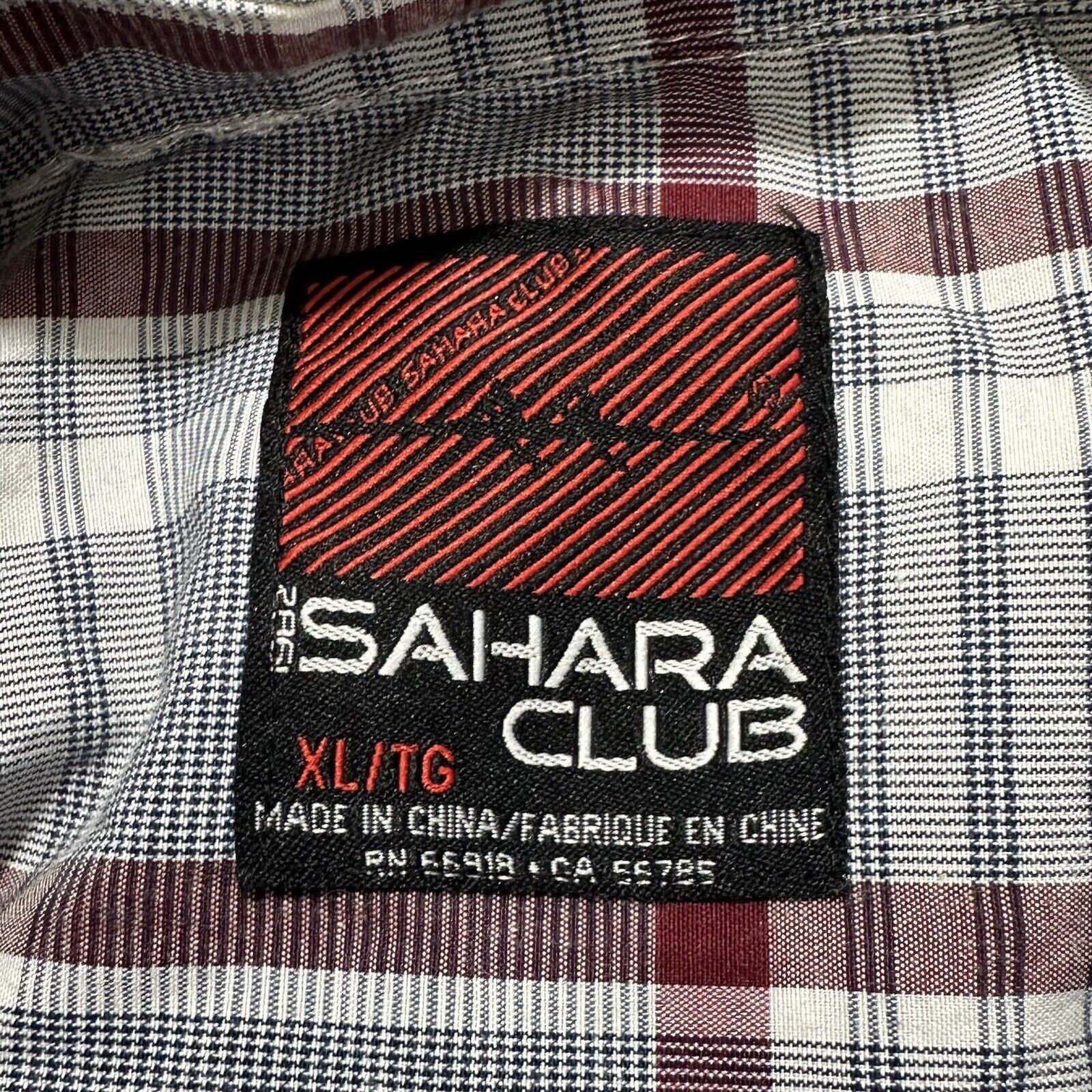 Sahara Club Sahara Club XL Button Down Pocket Dress Shirt Gray Red Plaid Size US XL / EU 56 / 4 - 3 Thumbnail