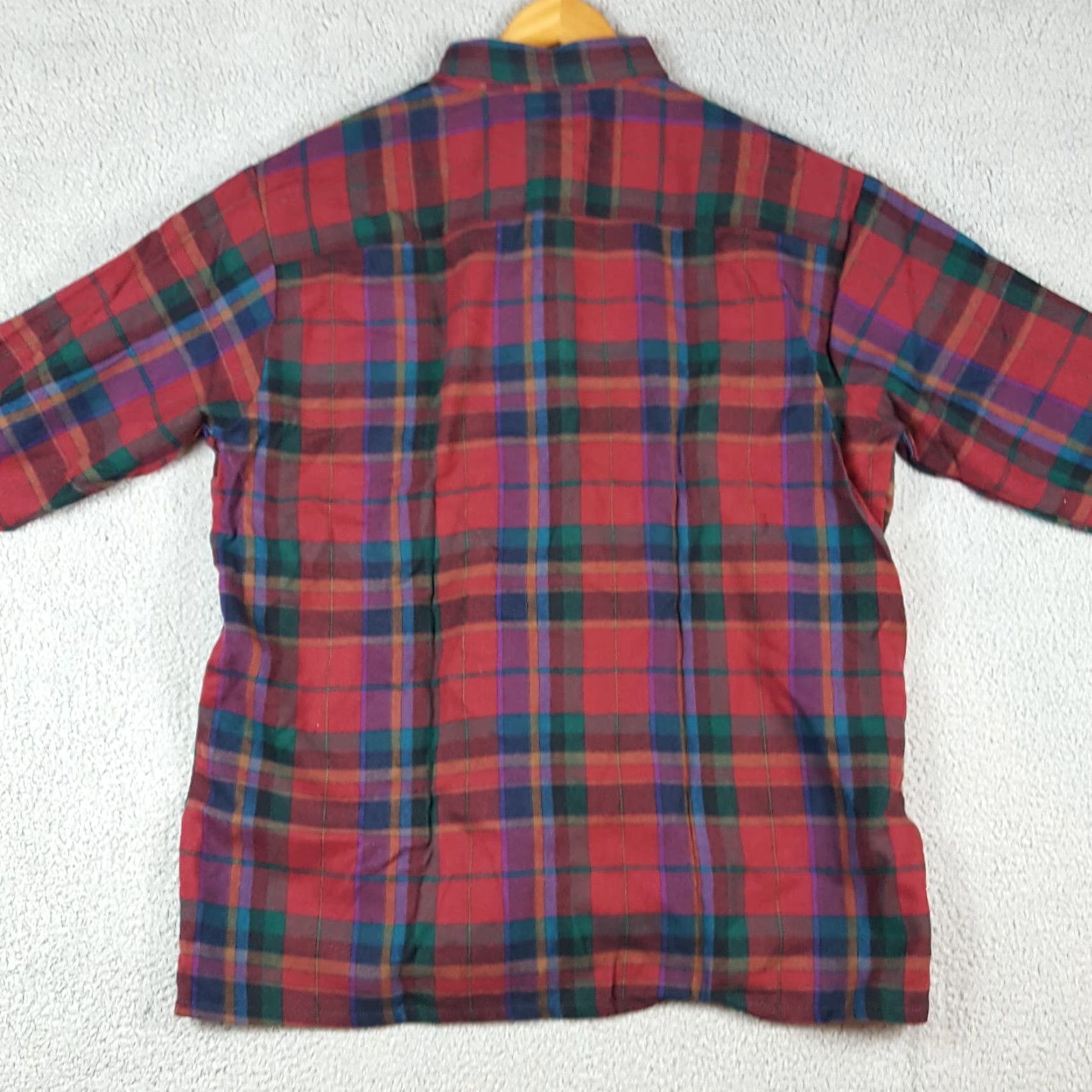 Van Heusen VINTAGE Van Heusen 90s Plaid Flannel Button-Up Shirt Men's XL Red Grunge Outdoor Long Sleeve Casual Size US XL / EU 56 / 4 - 5 Thumbnail