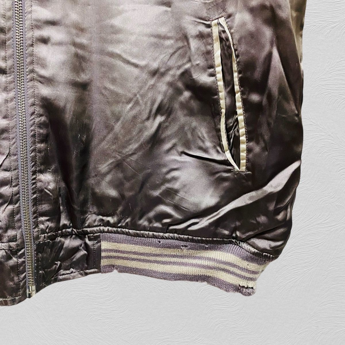 Japanese Brand Rare karakuri generation sukajan koi jacket distressed Size US L / EU 52-54 / 3 - 5 Thumbnail