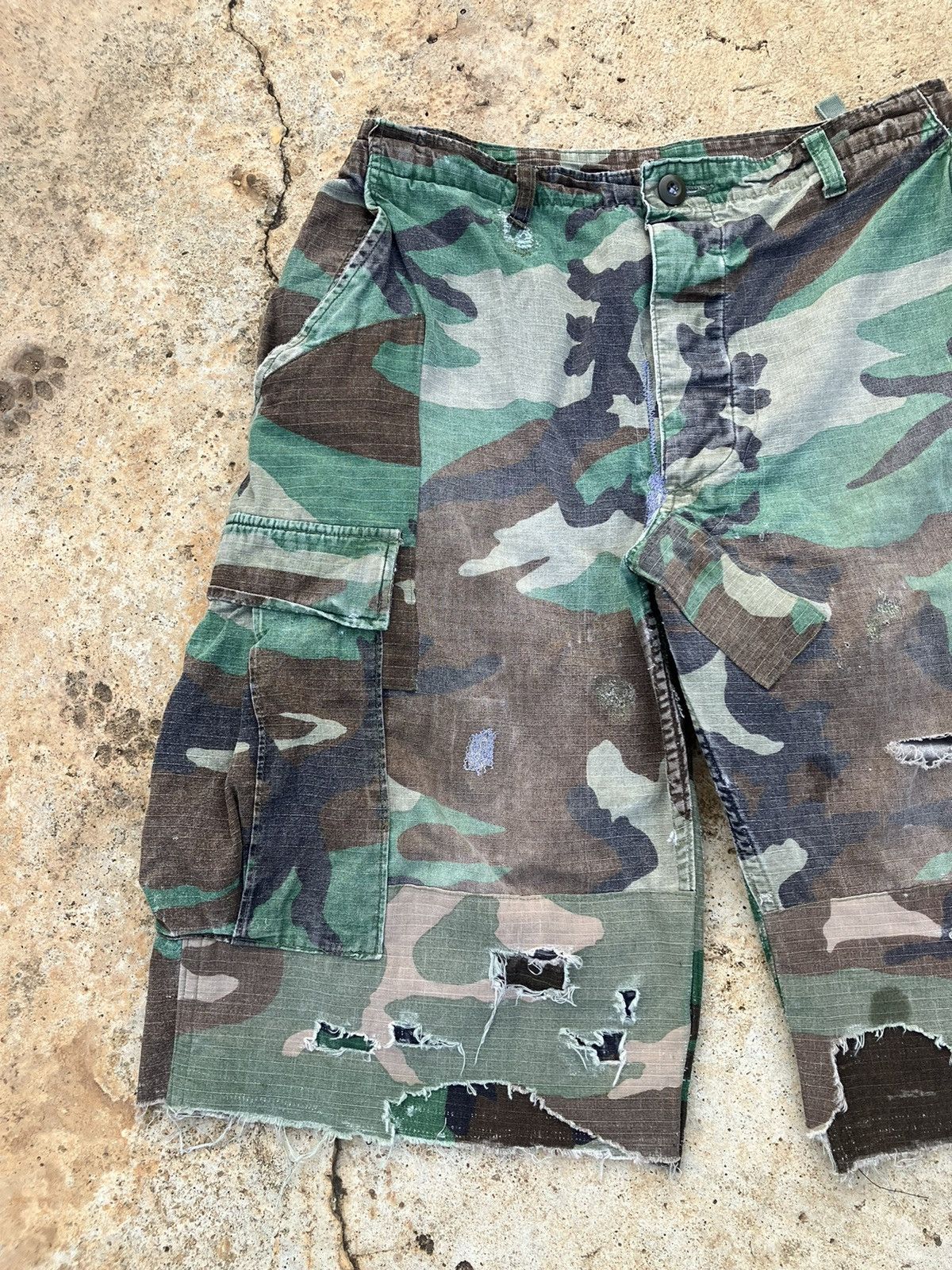 Woodlands Custom Short Vintage military cargo pants 1998‘s Size US 32 / EU 48 - 2 Thumbnail