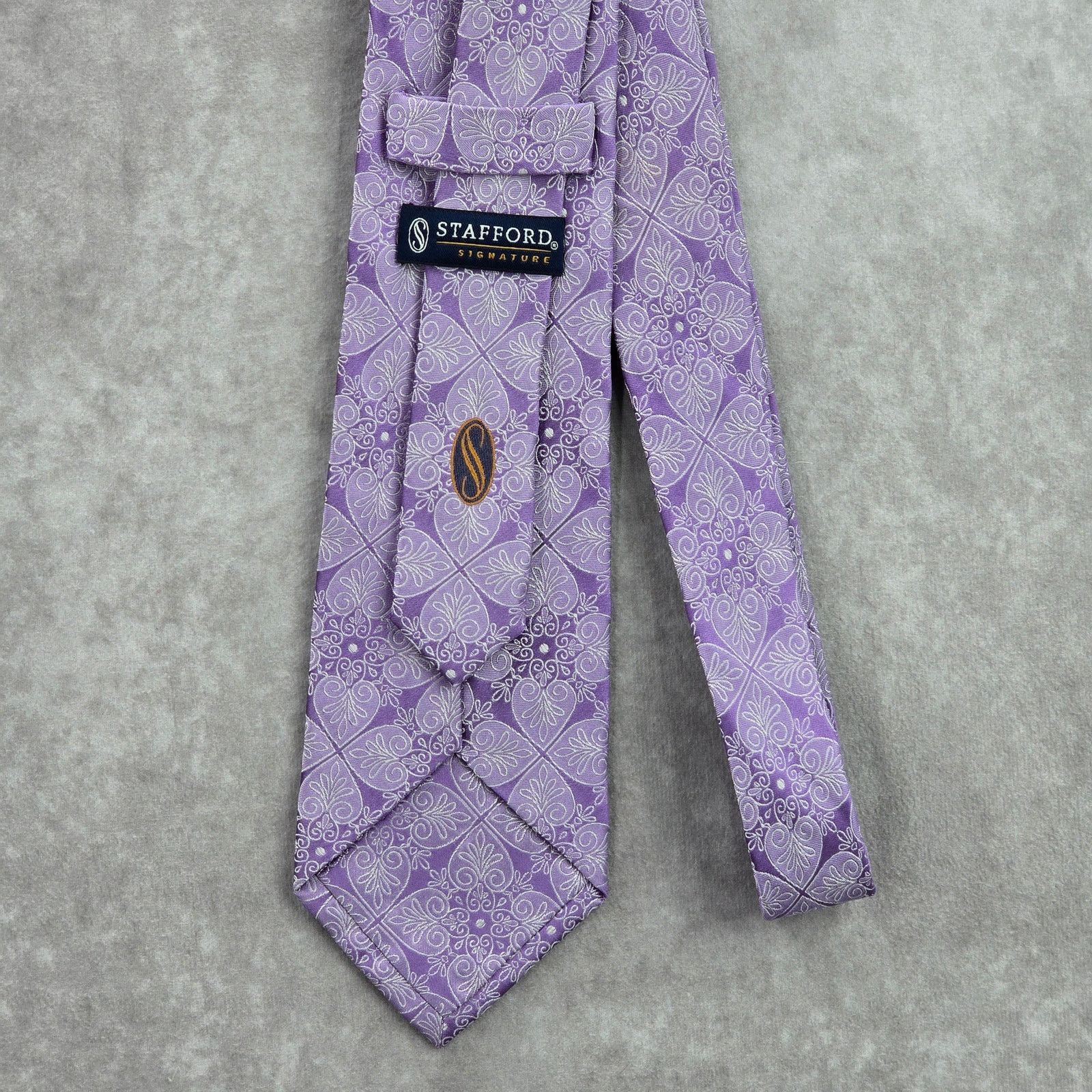 Stafford Stafford Signature Purple Floral Paisley 100% Silk Neck Tie Size 32 - 3 Thumbnail
