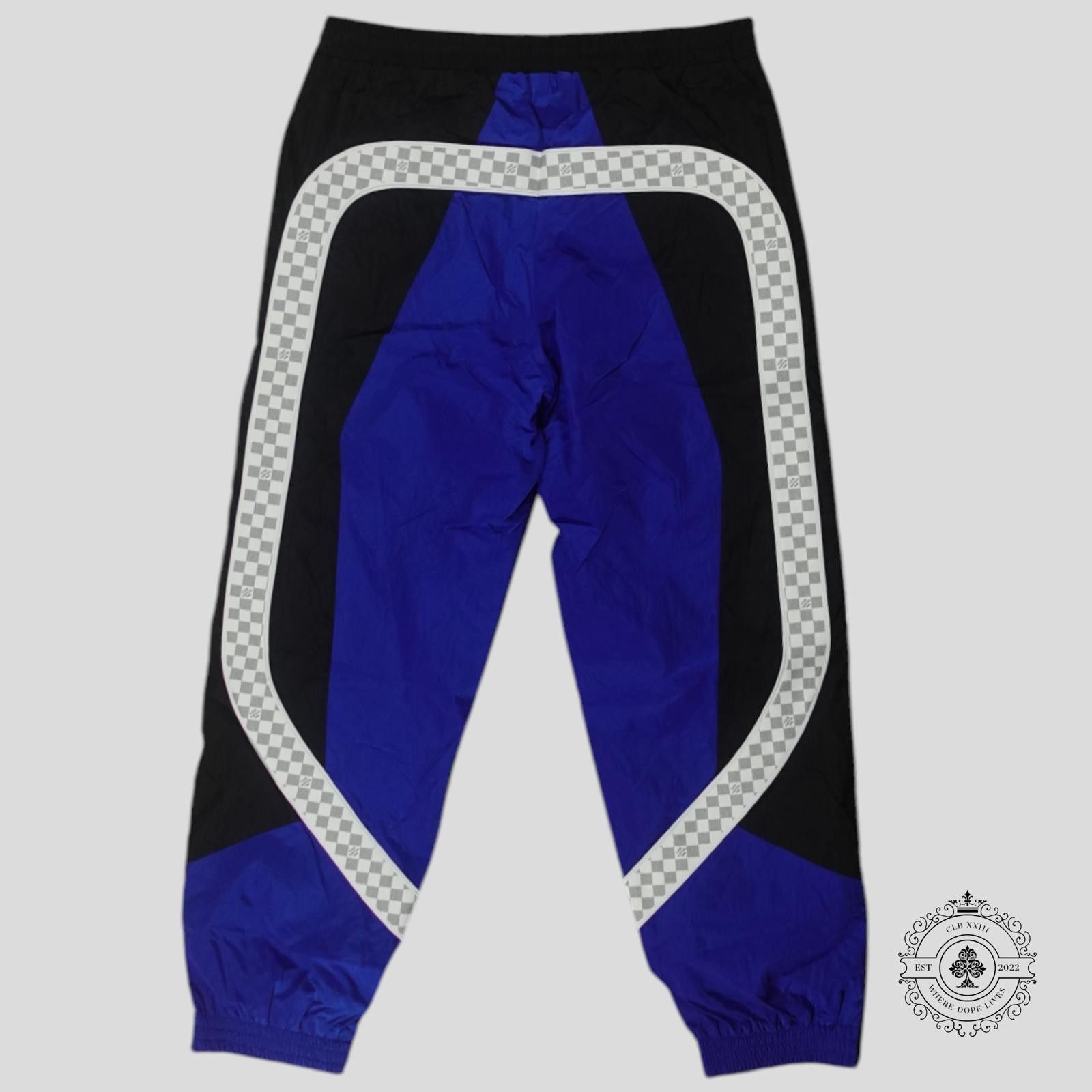 Louis Vuitton Louis Vuitton Nylon Trackpants in Blue Size US 40 / EU 56 - 2 Thumbnail