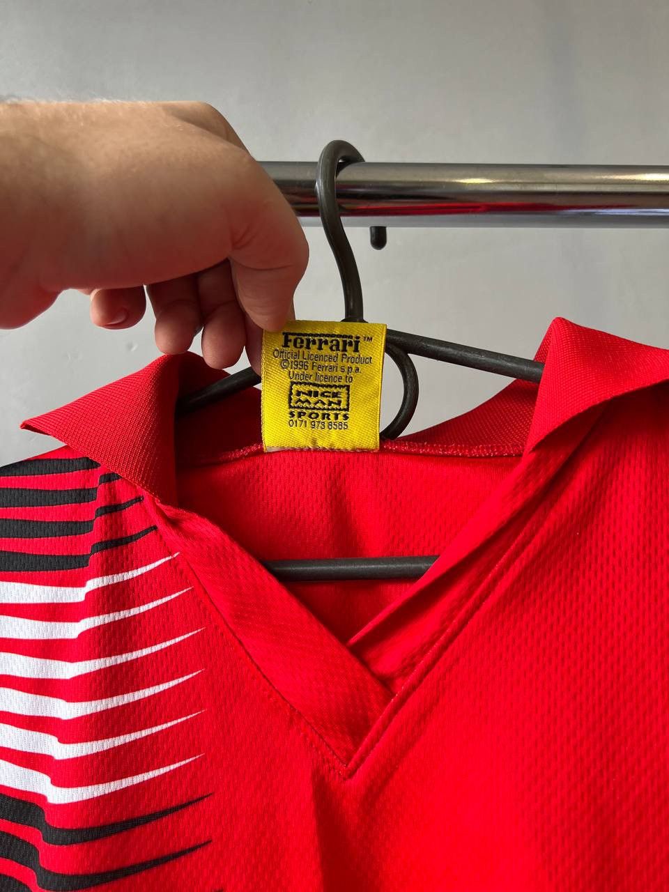 Ferrari 1996/97 SCUDERRIA FERRARI FORMULA 1 OVERPRINT SHIRT POLO S Size US S / EU 44-46 / 1 - 6 Thumbnail