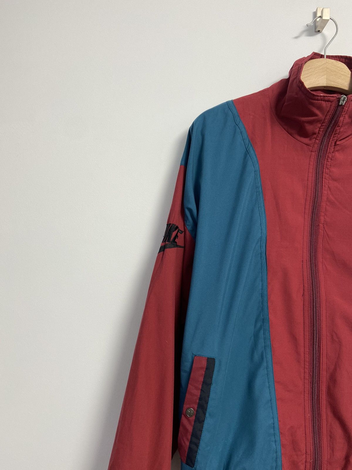 Jordan Brand Nike Jordan Jacket Vintage 90’s logo Size US S / EU 44-46 / 1 - 3 Thumbnail