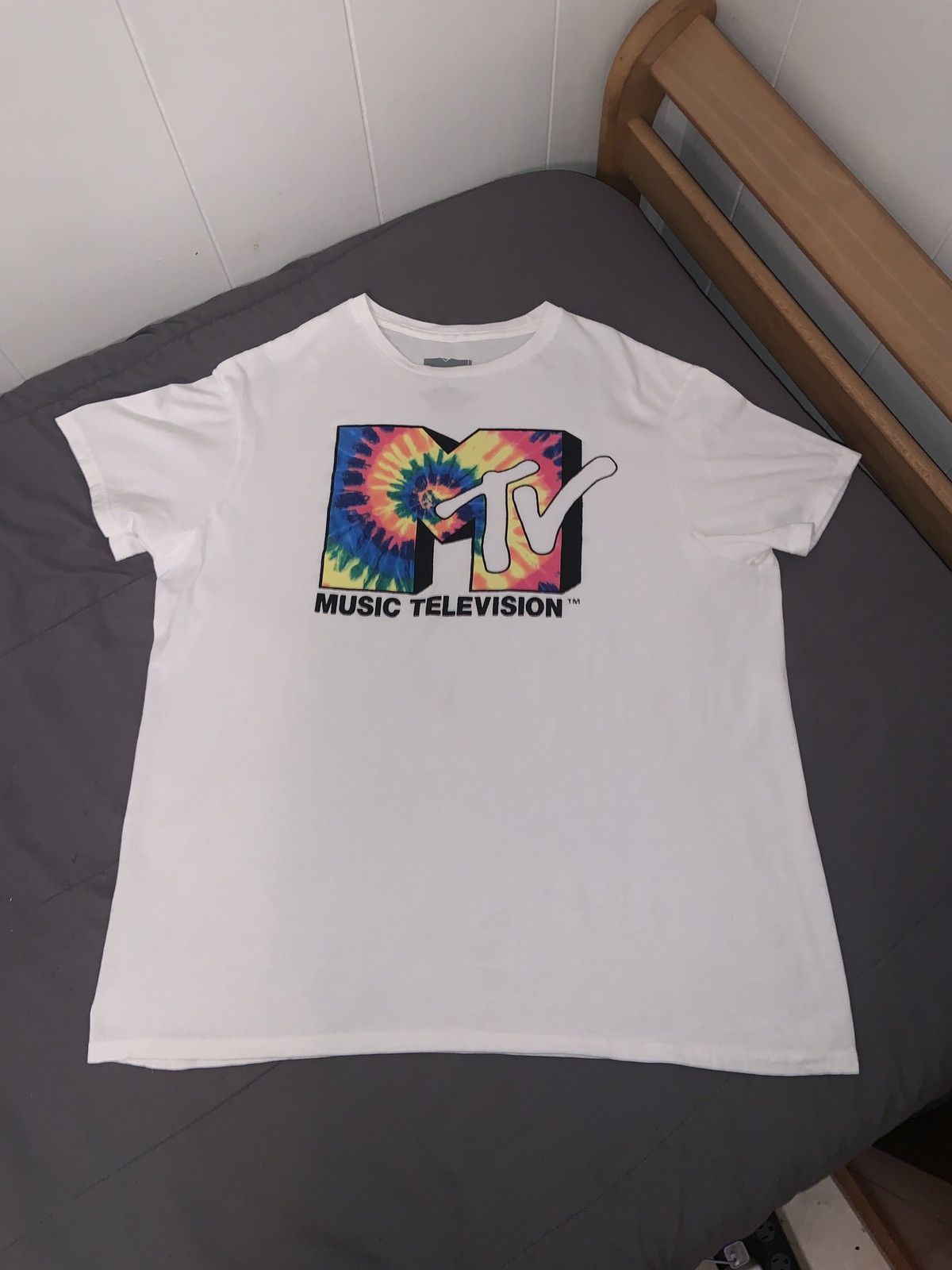 Mtv Tie Dye MTV logo T - Size Large Size US L / EU 52-54 / 3 - 1 Thumbnail