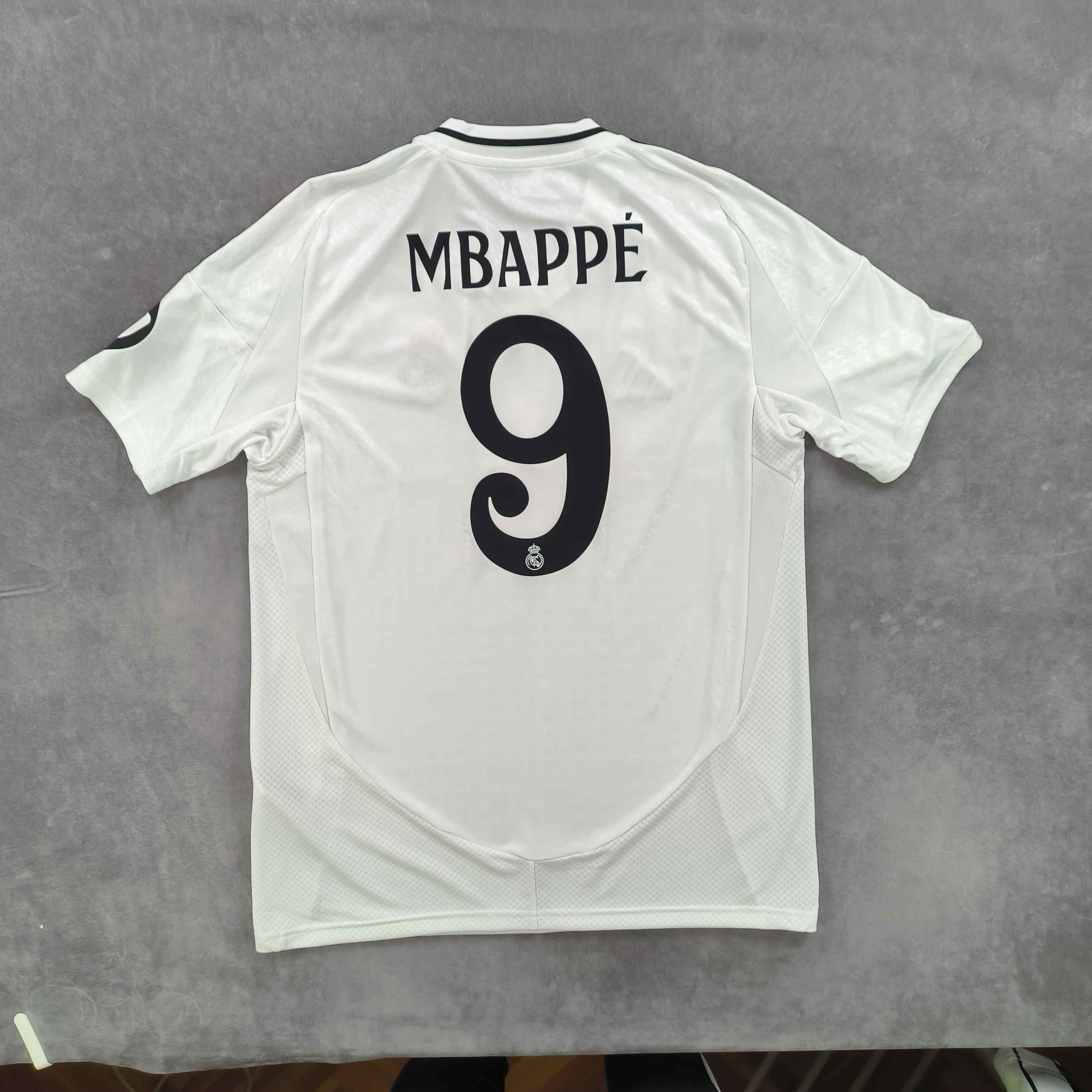 Adidas NEW Real Madrid 2024-25 Adidas home Mbappé football jersey M Size US M / EU 48-50 / 2 - 1 Thumbnail