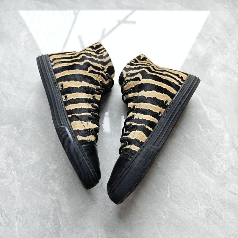 Gucci Gucci Casual Sneakers in Black and Yellow- Size US 8 / EU 41 - 9 Thumbnail