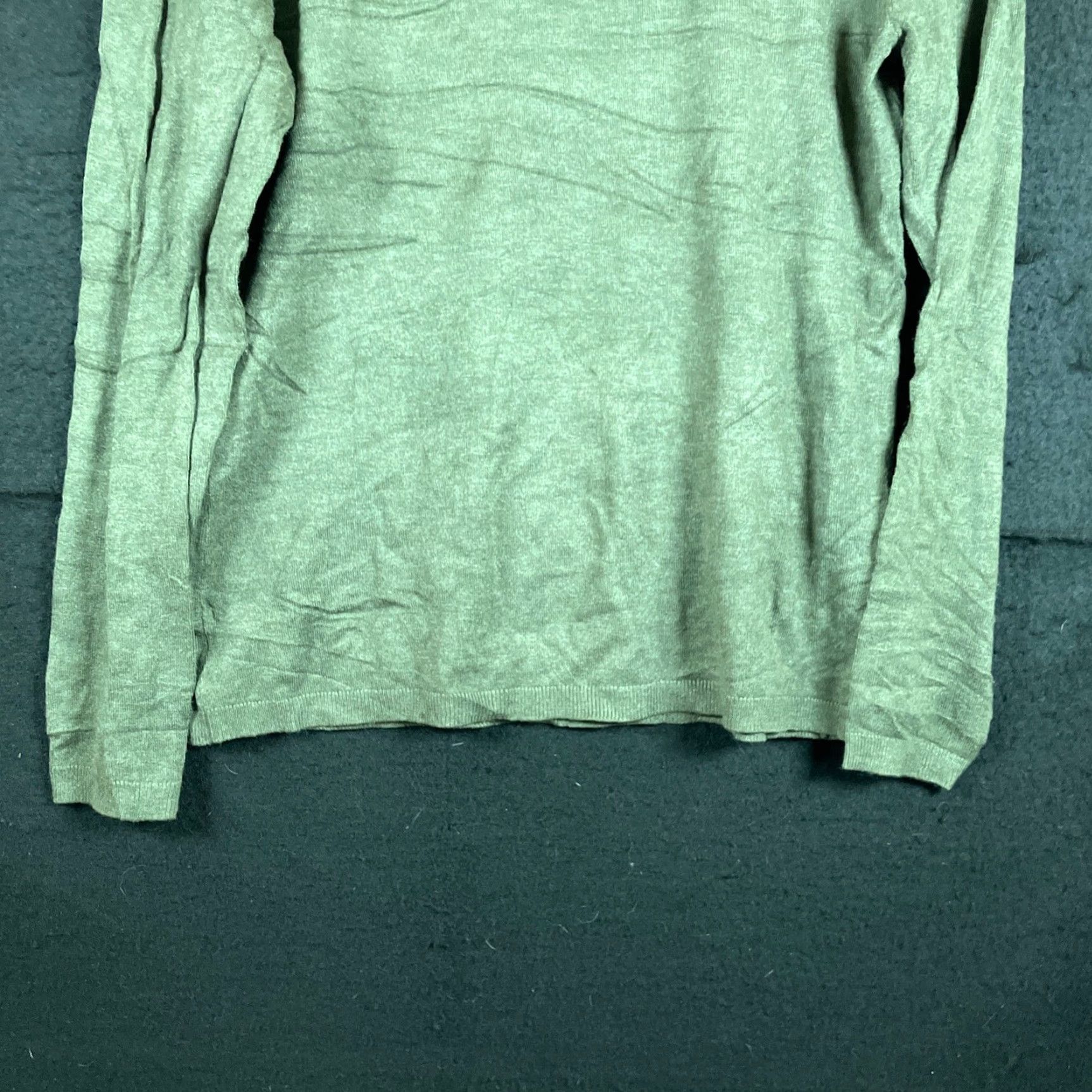 Vintage Chicos Women Sweater Green Mock Neck Pullover Long Sleeve Stretch S KnIT Style Solid Pattern Casual Workwear 0 (S) Womens Size S / US 4 / IT 40 - 5 Thumbnail