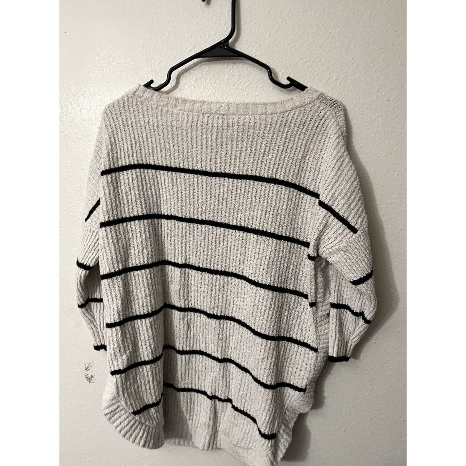 Express Express Womens Medium White Striped3/4 Sleeve Sweater Top Solid Dolman Knit Pullover Round Neck Casual Modern Cozy Size M / US 6-8 / IT 42-44 - 3 Thumbnail