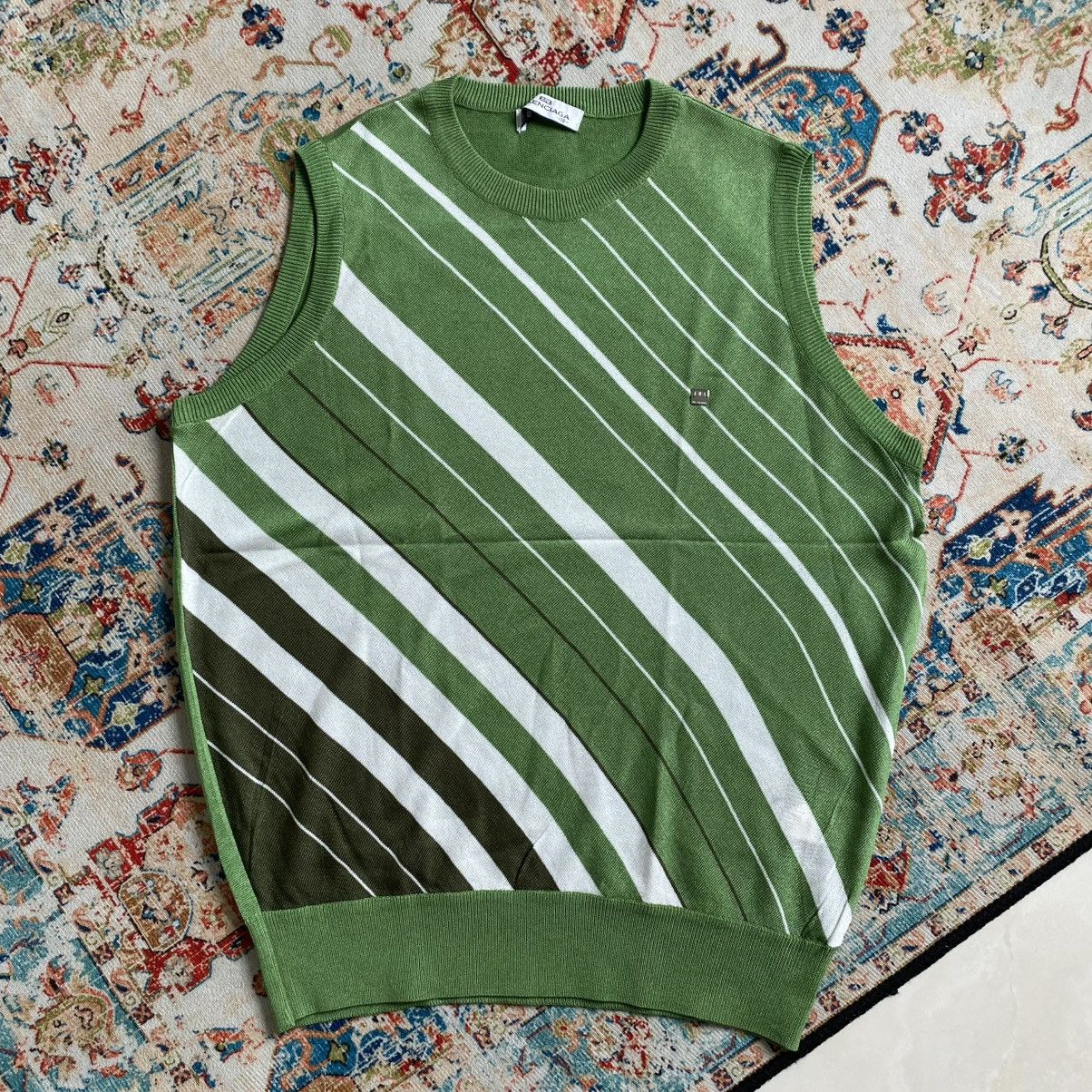 Balenciaga Balenciaga knit vest Size M / US 6-8 / IT 42-44 - 1 Thumbnail