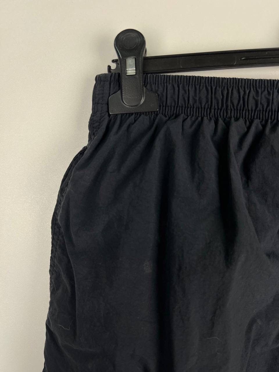 Vintage Nike 90s vintage big swoosh shorts size M/32 Size US 32 / EU 48 - 6 Thumbnail